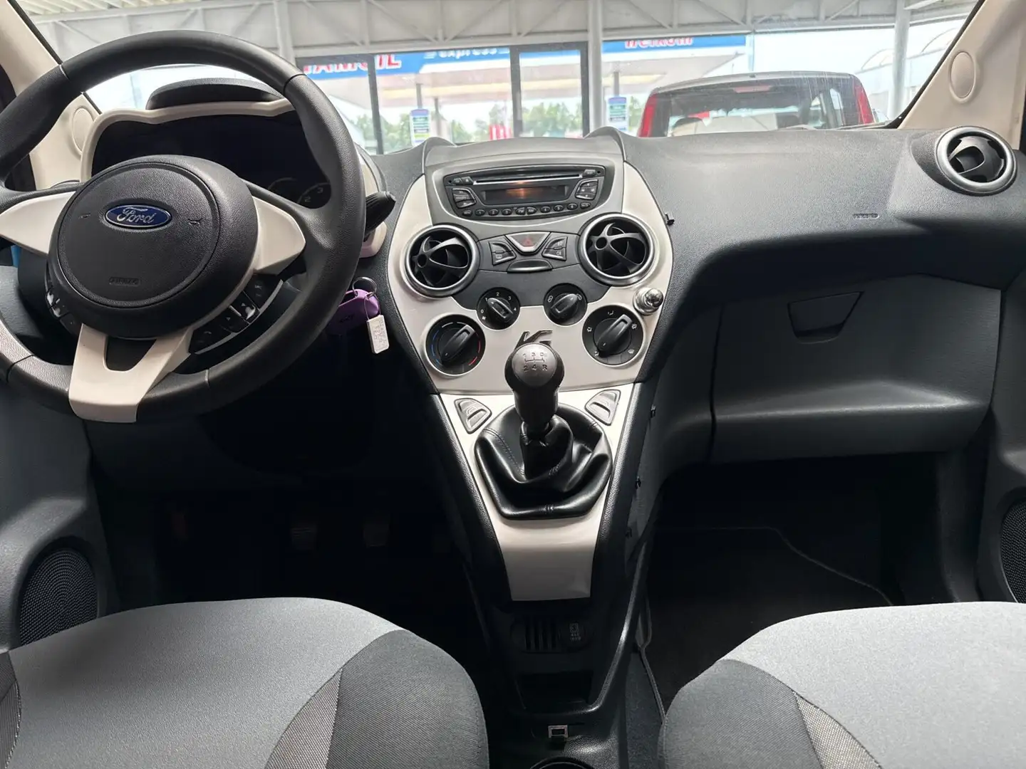 Ford Ka/Ka+ 1.2 Titanium, airco, lm-velgen, achterspoiler. Blau - 2