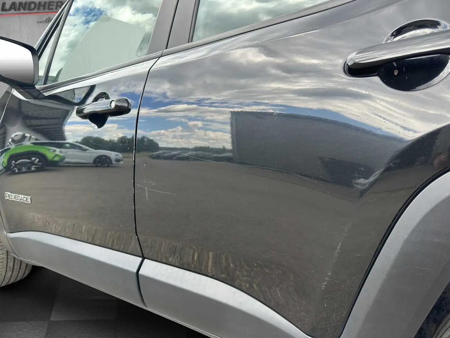 Jeep Renegade Limited//Einparkhilfe vorne und hinten/Tempomat/ Schwarz - 2