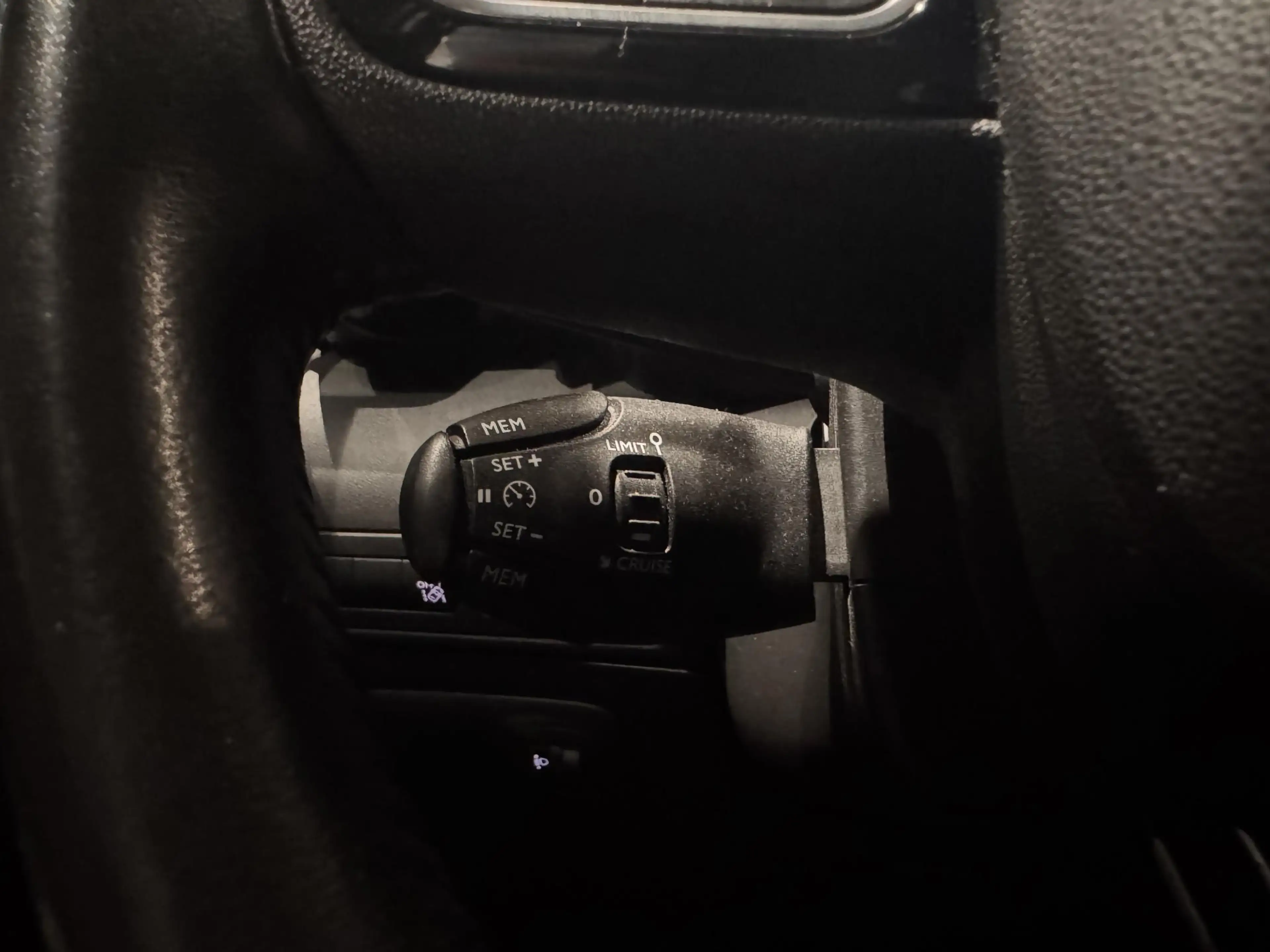 Citroen C3 Aircross 1.2 PureTech 110 S&S MAN6 Live — photo 15