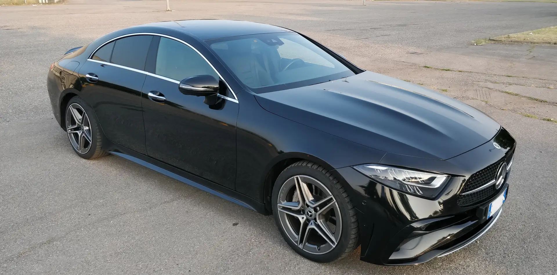 Mercedes-Benz CLS 300 D EQ-boost MHEV Premium AMG-line Nero - 1