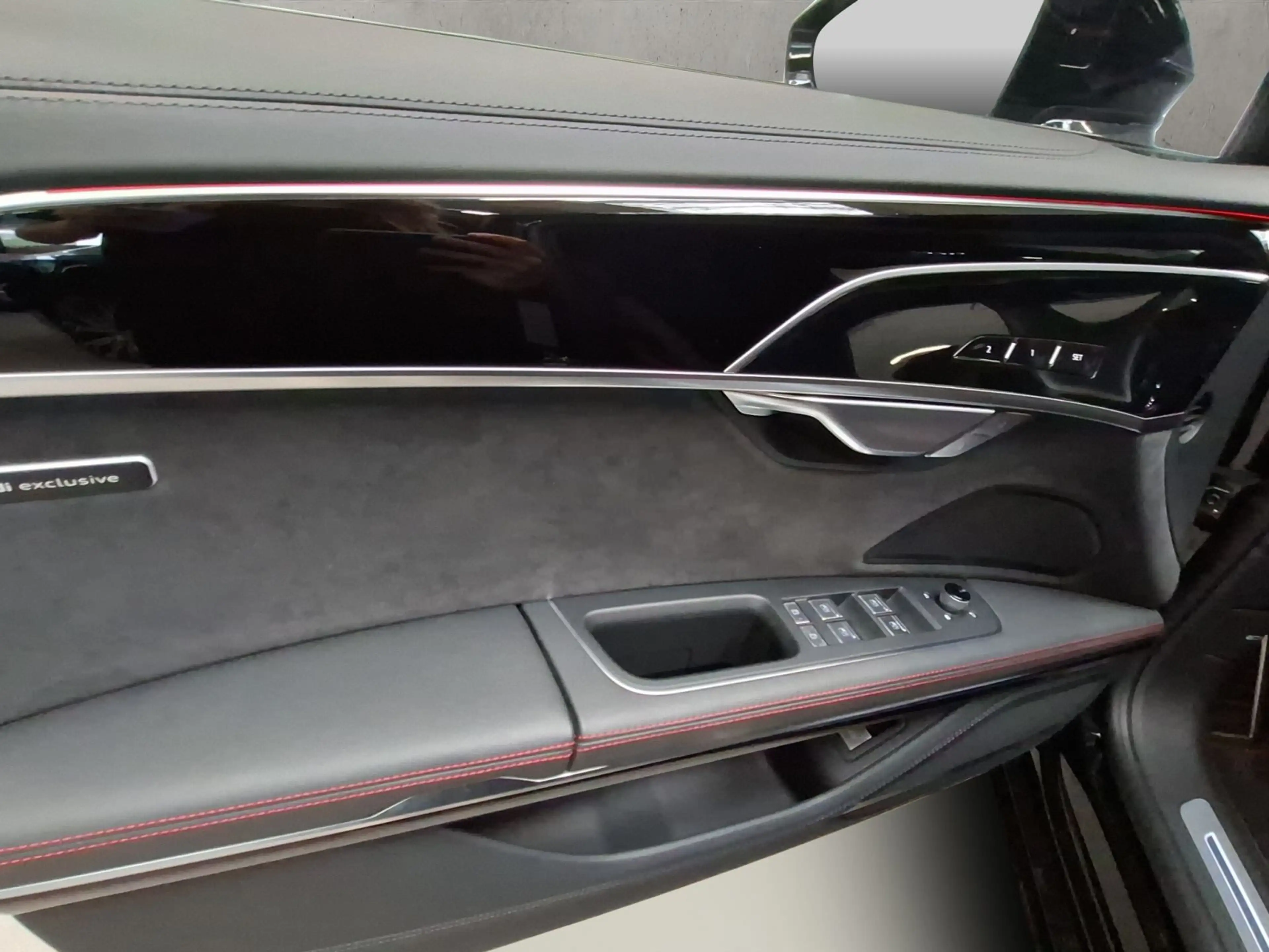 Audi S8 TFSI 420(571) kW(PS) tiptronic — photo 12