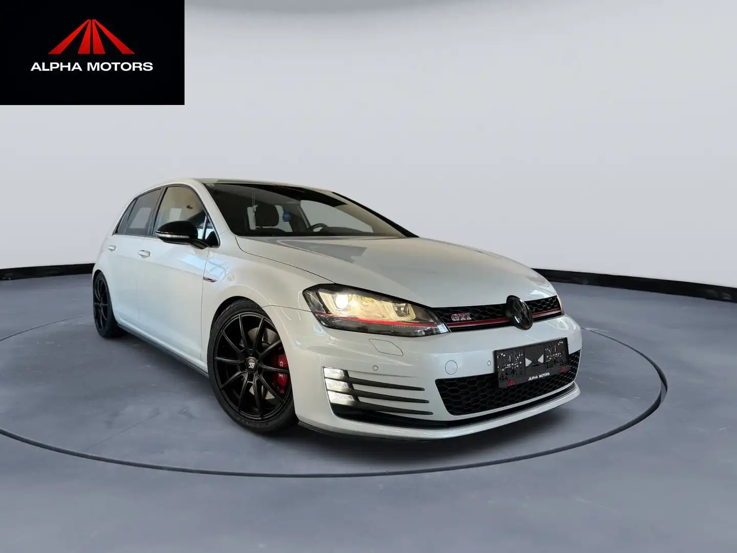 Volkswagen Golf GTI Golf GTI 2,0 TSI DSG Performance GTI Performance Weiß - 1