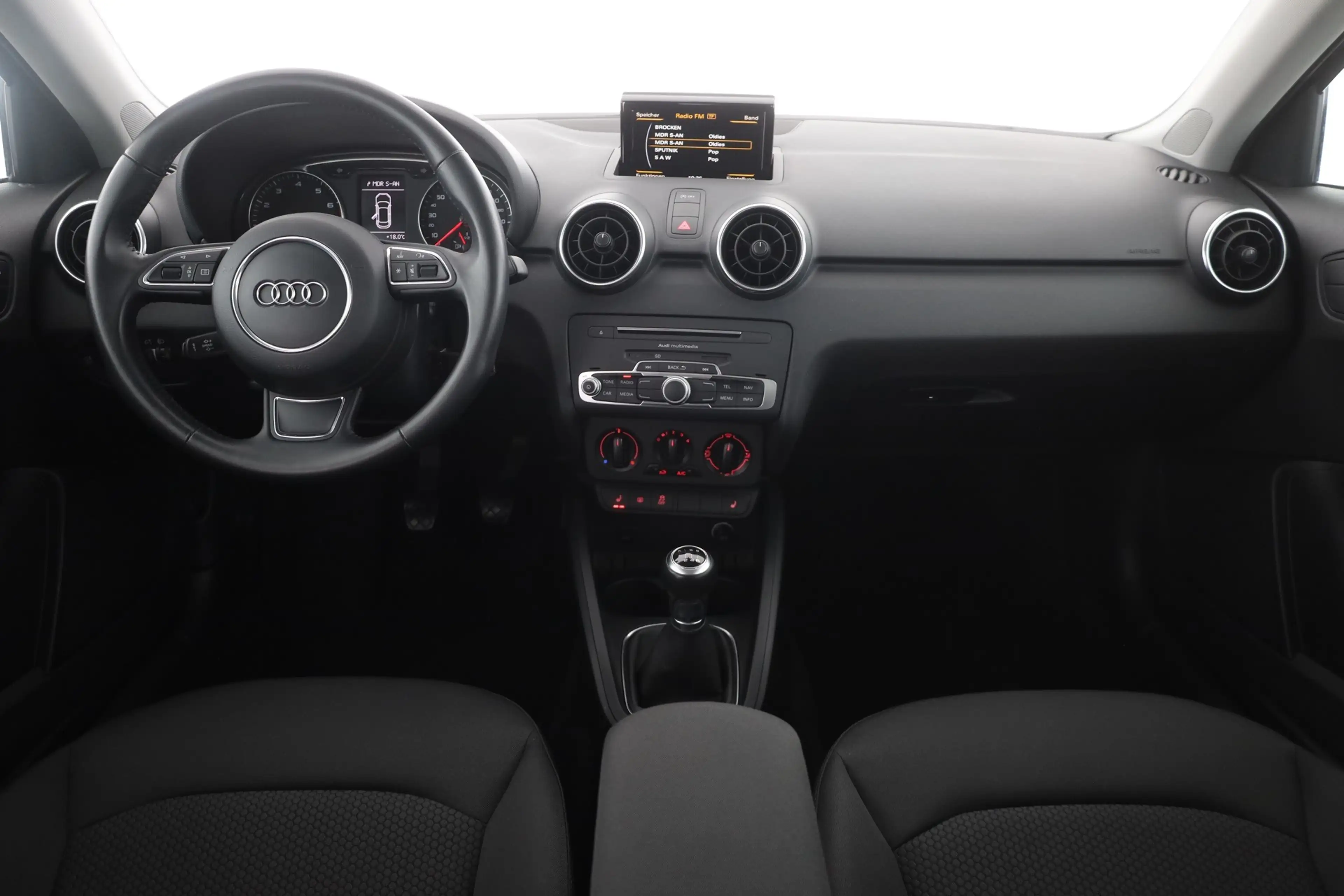 Audi A1 Sportback 1.4 TFSI Klima Sitzheizung AUX — photo 9