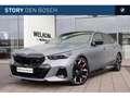 BMW i5 M60 xDrive / Panoramadak / Trekhaak / Adaptief ond Grau - thumbnail 1