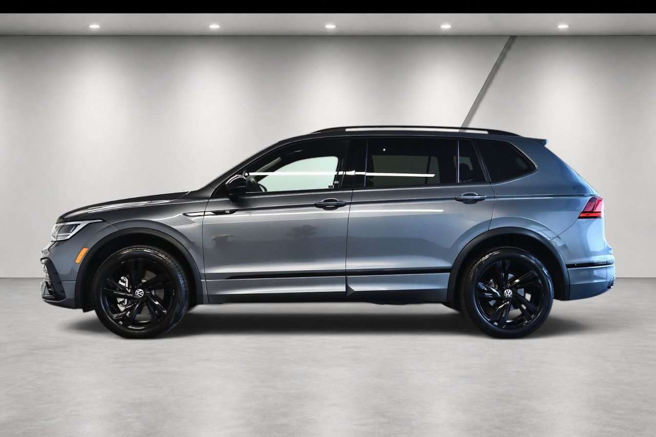 2023 Volkswagen Tiguan Comfortline R-Line Black 4 motion | R-Line / 4 mot — снимка 1