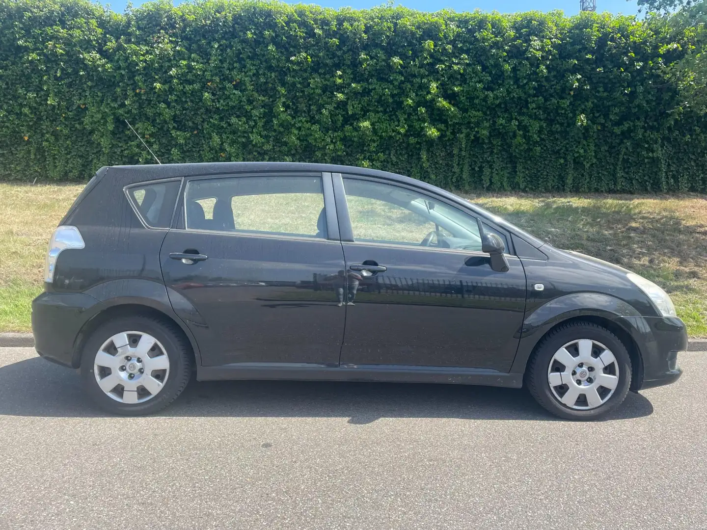 Toyota Verso 2.2 D-4D Terra - Airco - Cruise control Negru - 2