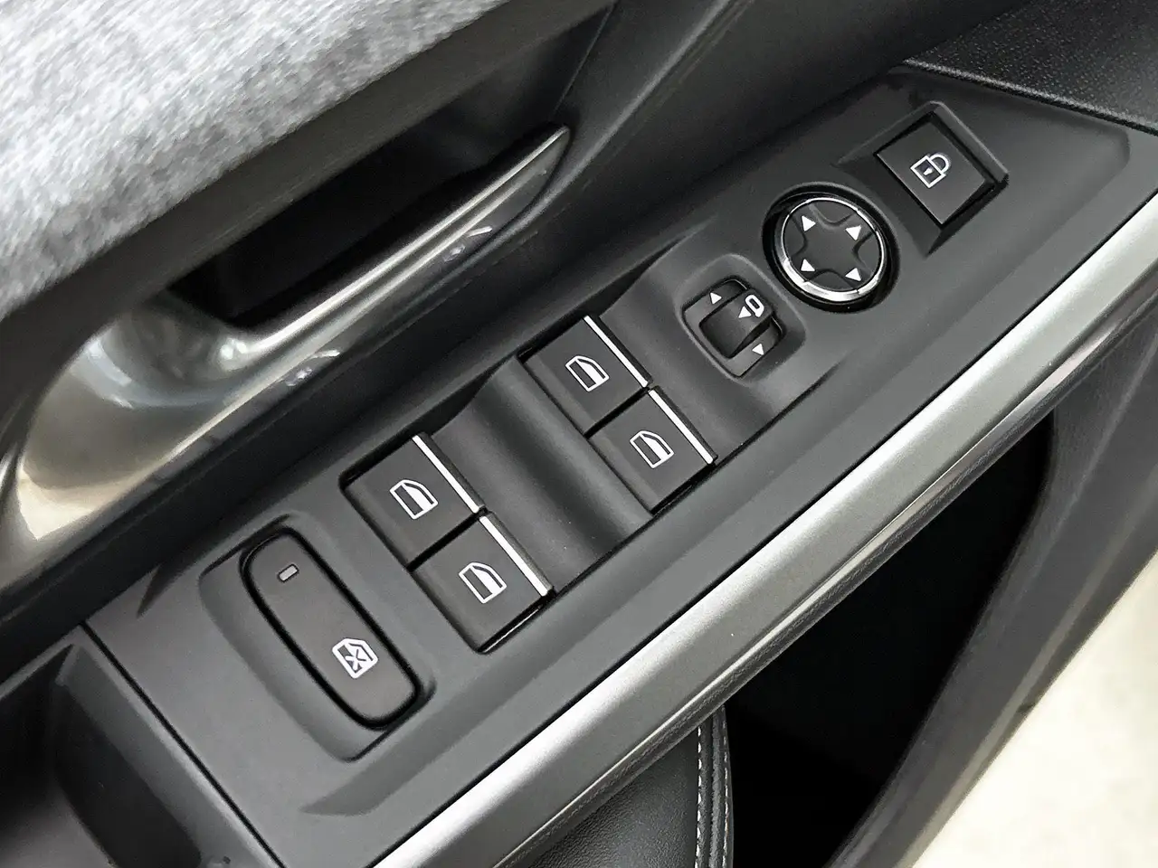 Peugeot 5008 2026 — фото 15