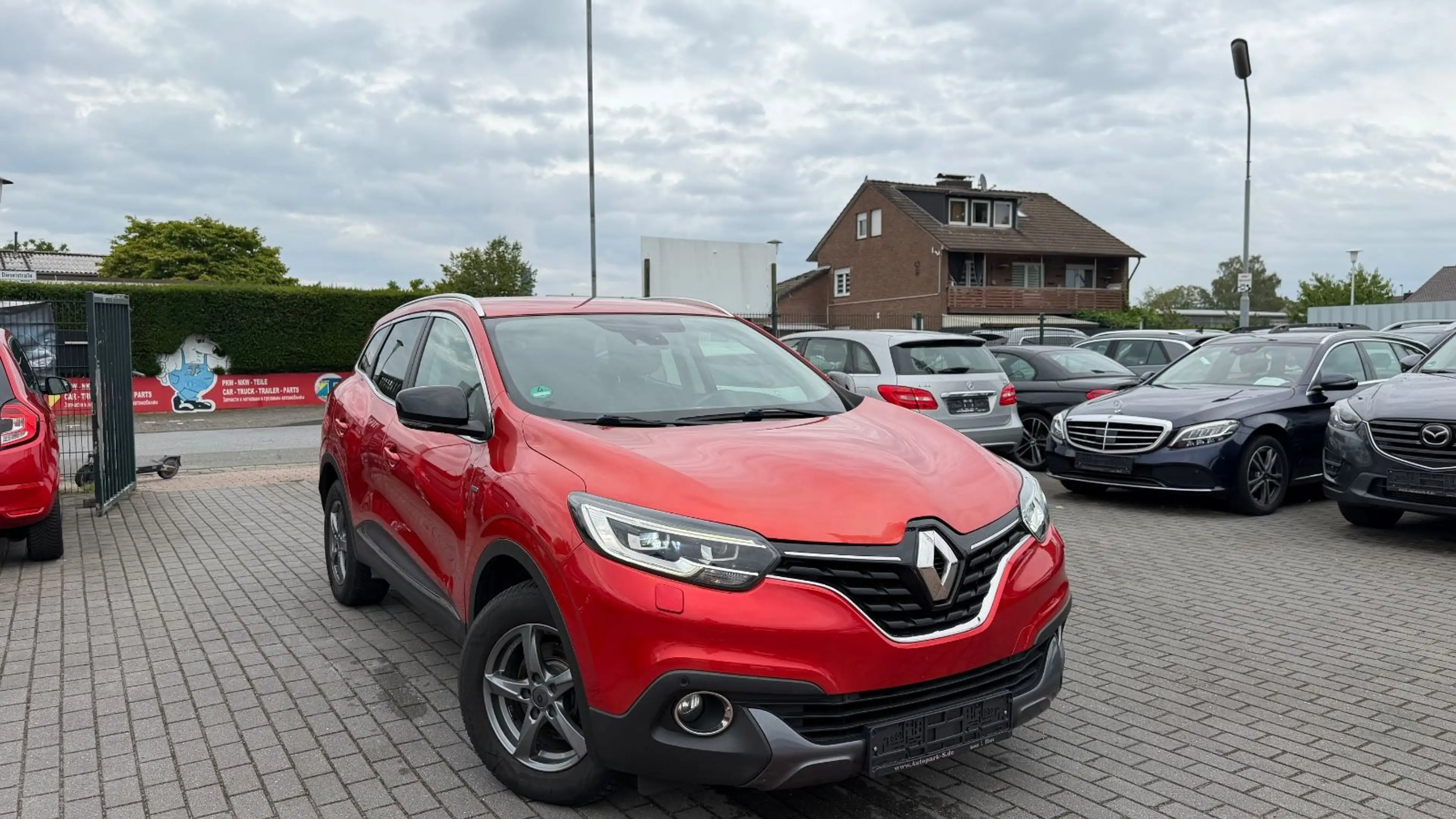 Renault Kadjar Bose Edition |AUTOMATIK|NAVI|LED|PDC|AHK