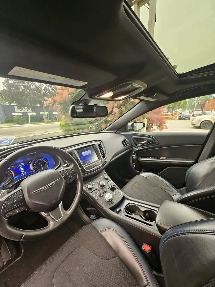 Chrysler 200 fotografie Chrysler 200