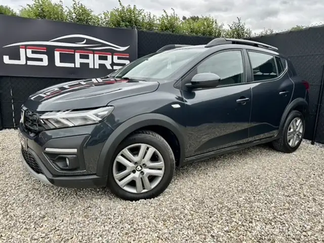 Dacia Sandero Stepway view 2