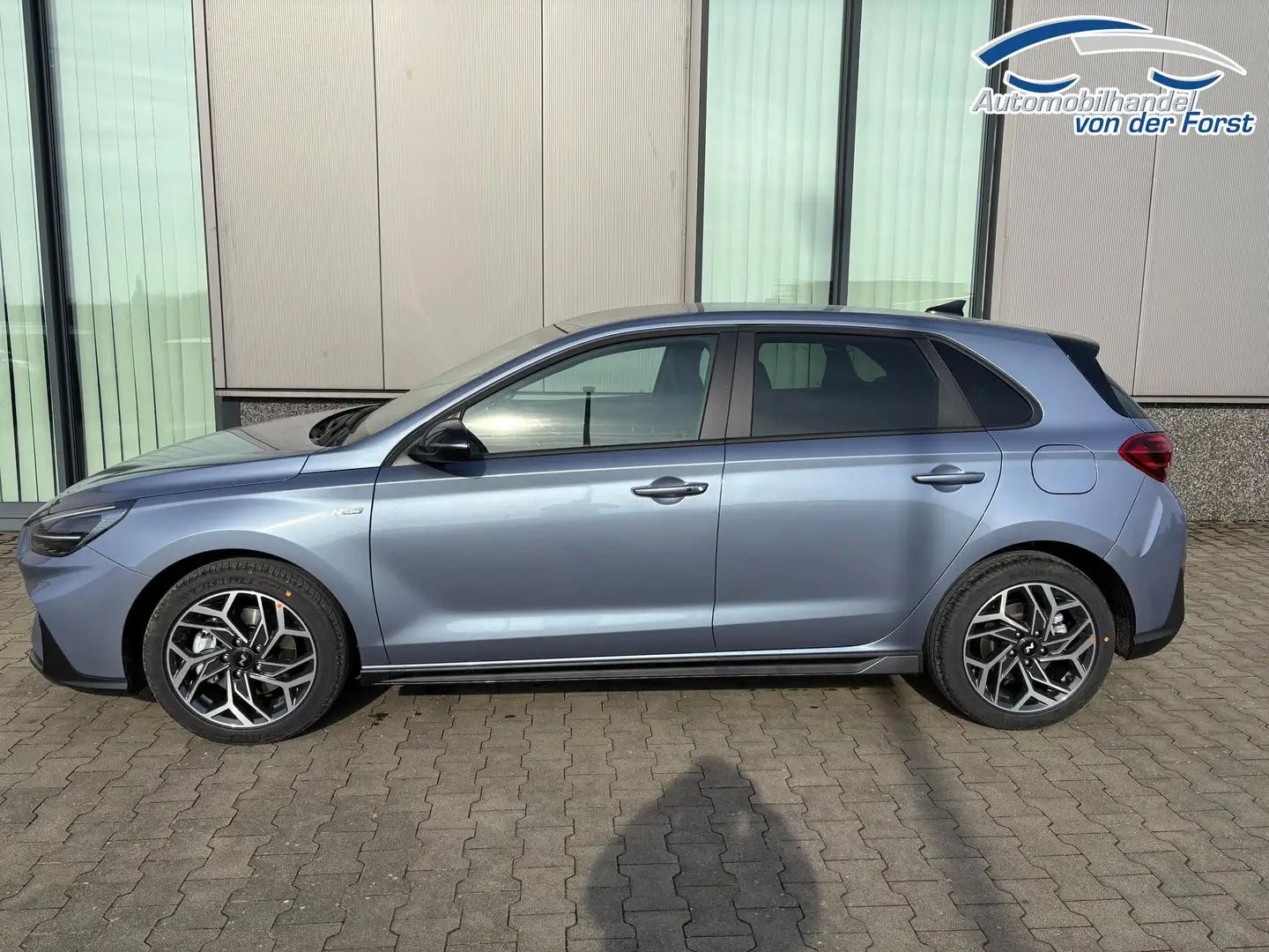 Hyundai i30 "Comfort" LIEFERUNG KOSTENLOS! 1.5i CVVT 96PS, ... - 2