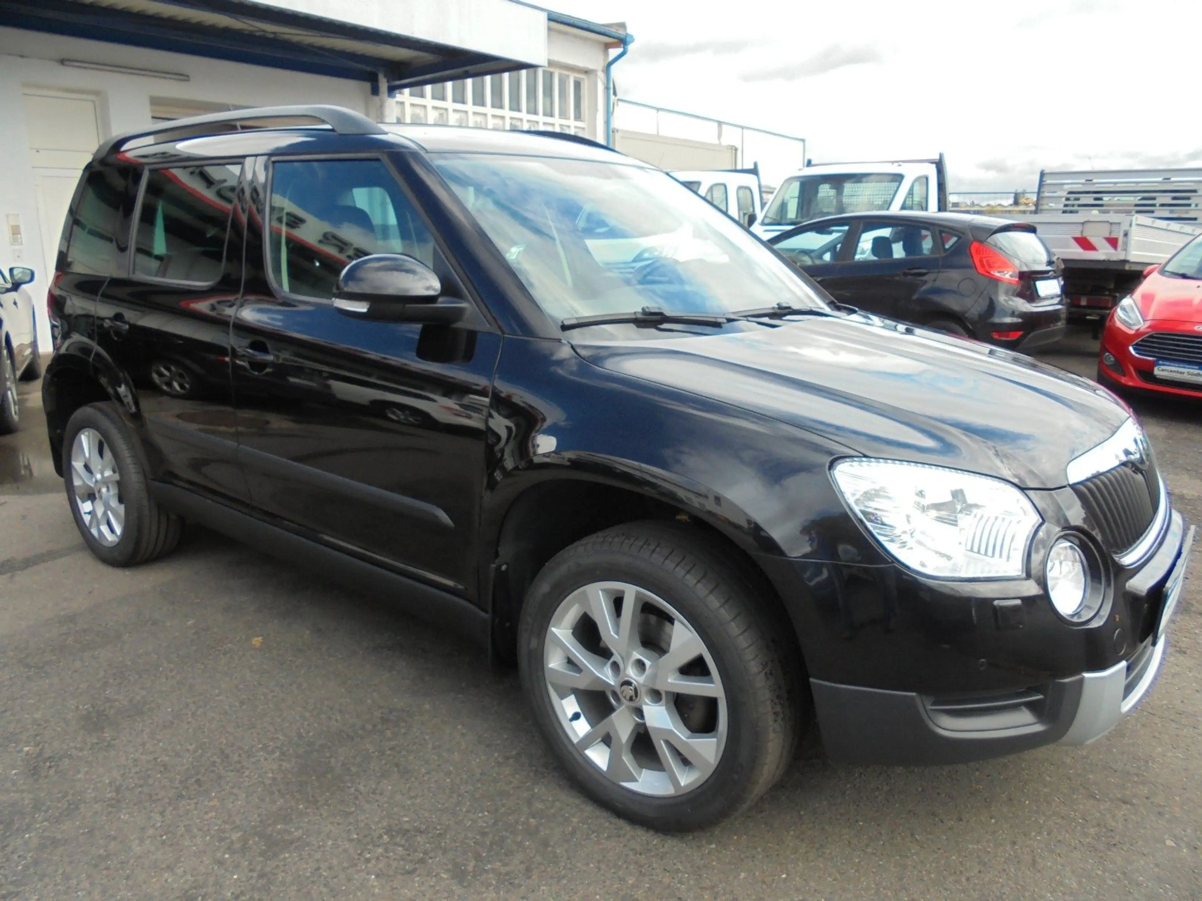 Skoda Yeti Elegance 4x4 — photo 8