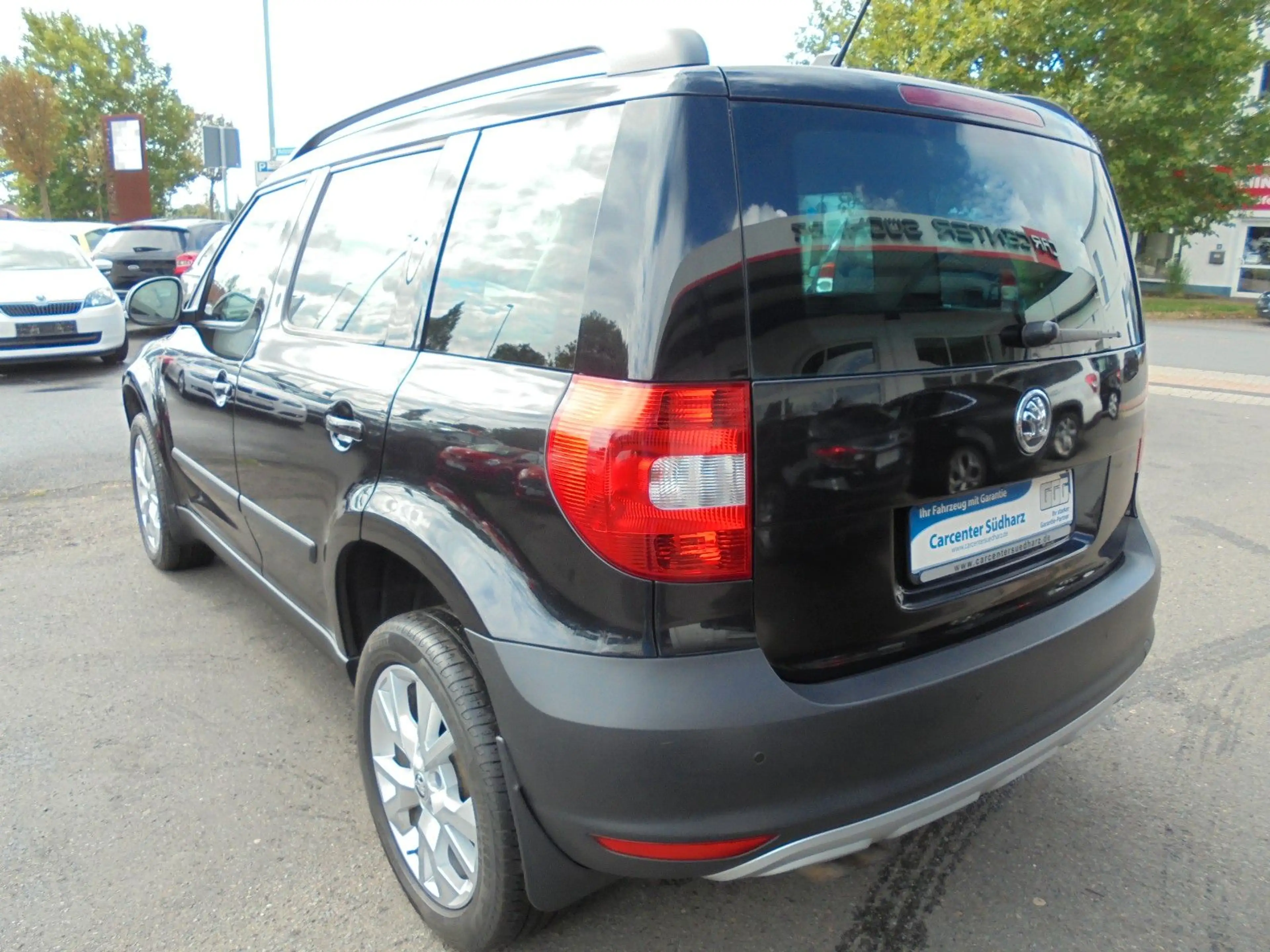 Skoda Yeti Elegance 4x4 — photo 4