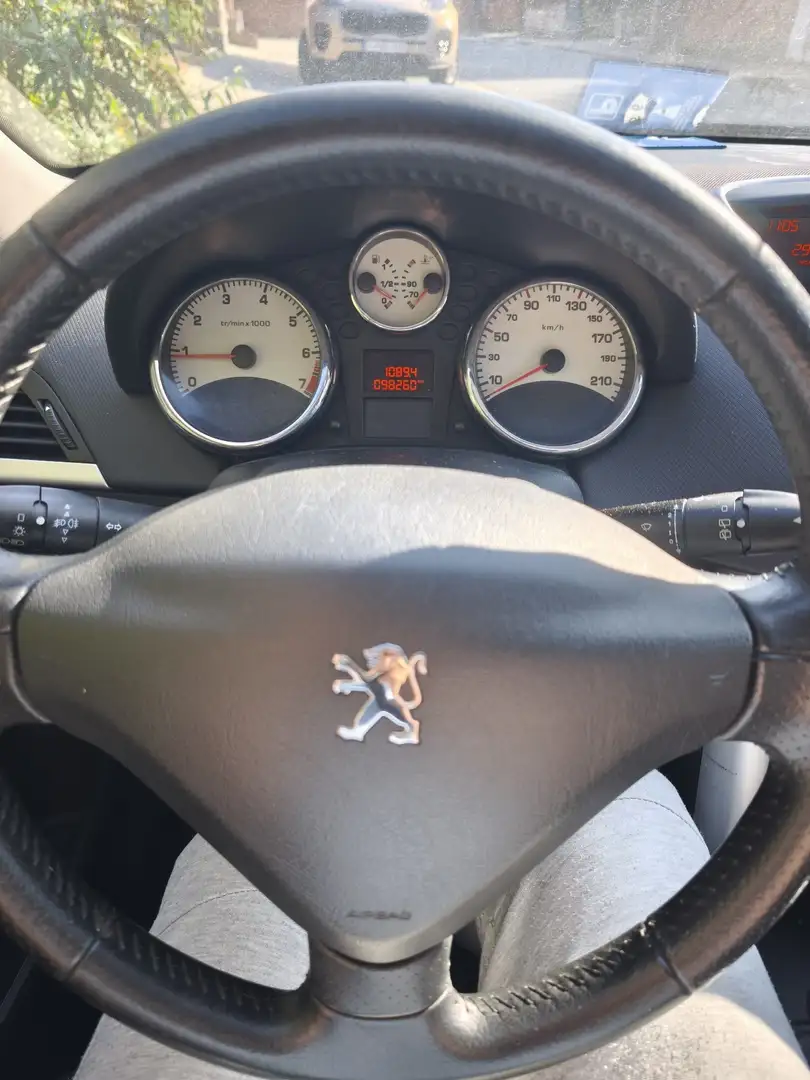 Peugeot 207 1.4 VTi 95ch Envy - 2