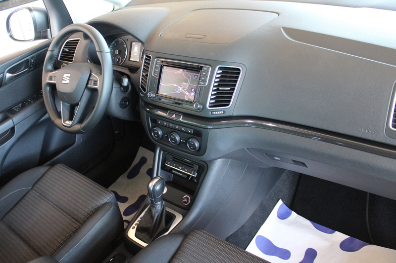SEAT Alhambra 2.0 TDI DSG Xcellence*NAVI*XEON*7.Si* — photo 11