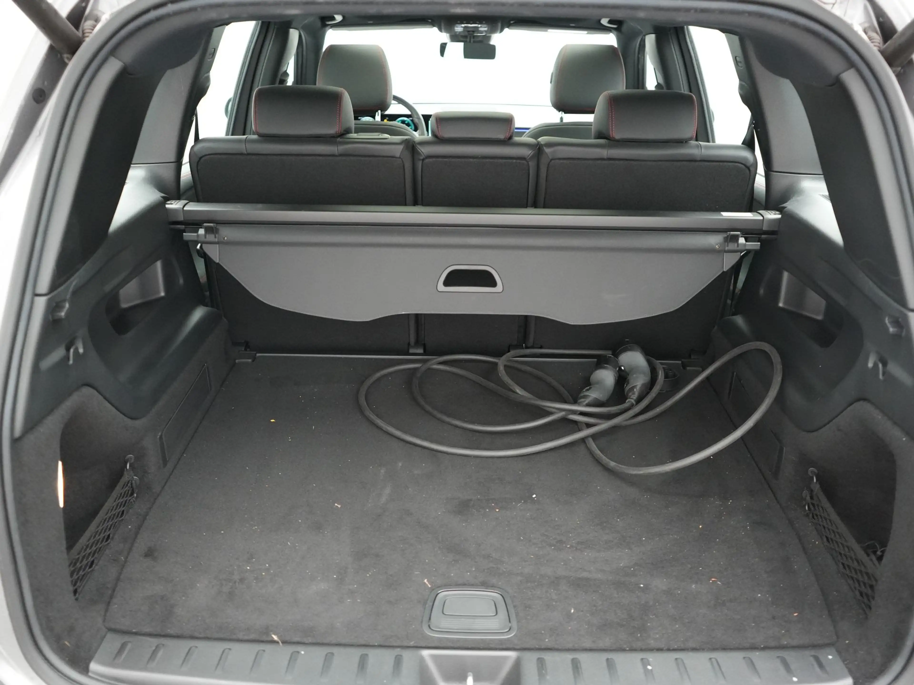 Mercedes-Benz EQB 350 4MATIC AMG Line 70 kWh 293pk Dealer O.H | Panodak — photo 30