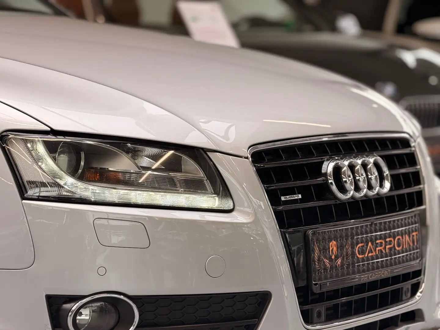 Audi A5 Sportback 3.0 TDI quattro V6/Leder/Xenon/BT Silber - 2