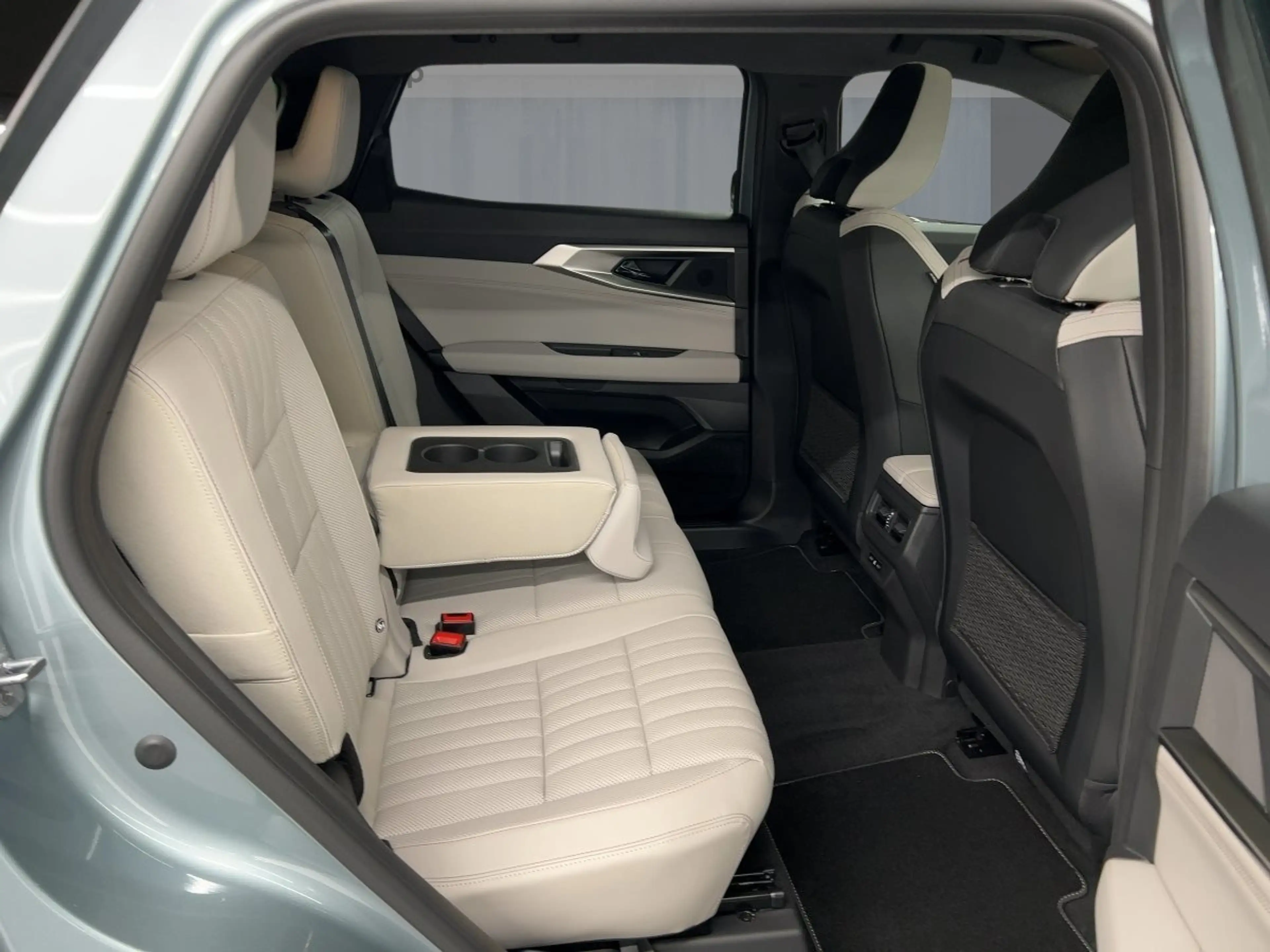 Renault Espace 6 Iconic Full Hybrid E-Tech 200 7-Sitzer BT — photo 9