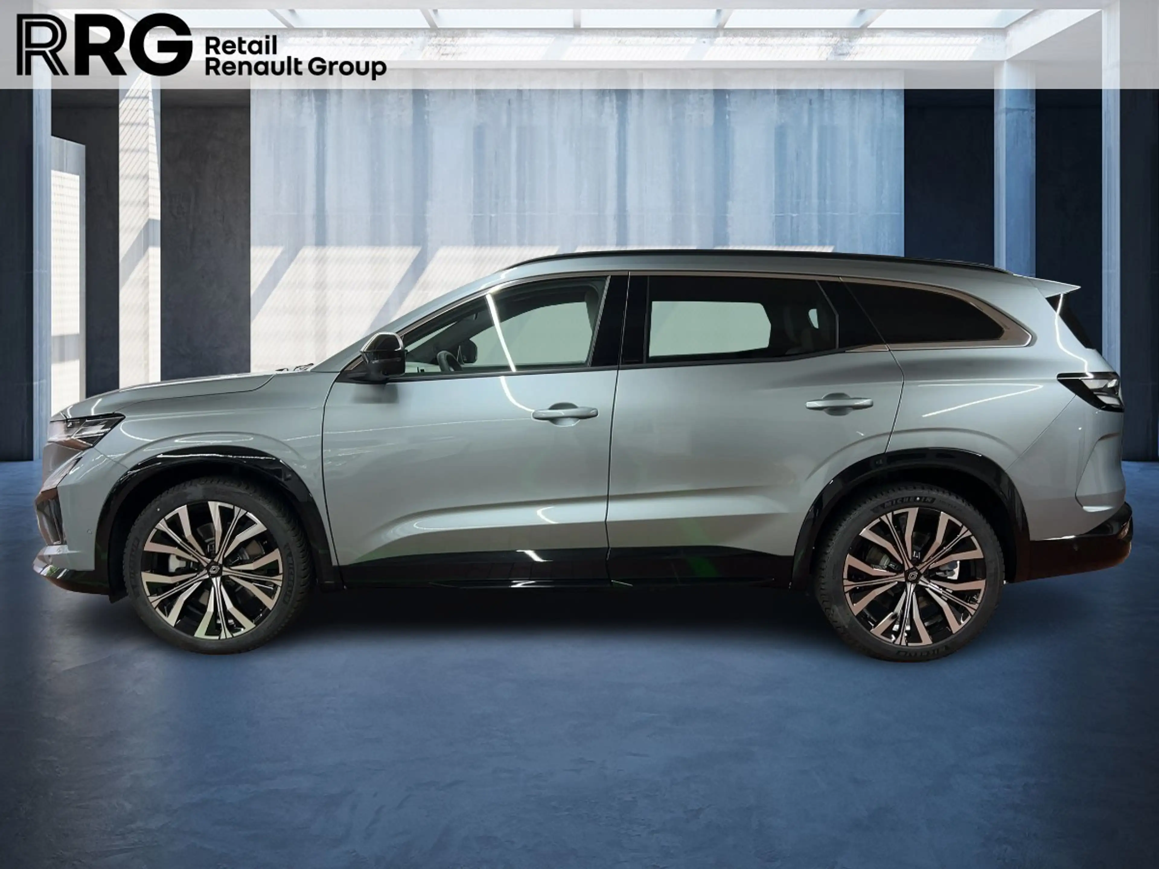 Renault Espace 6 Iconic Full Hybrid E-Tech 200 7-Sitzer BT — photo 2