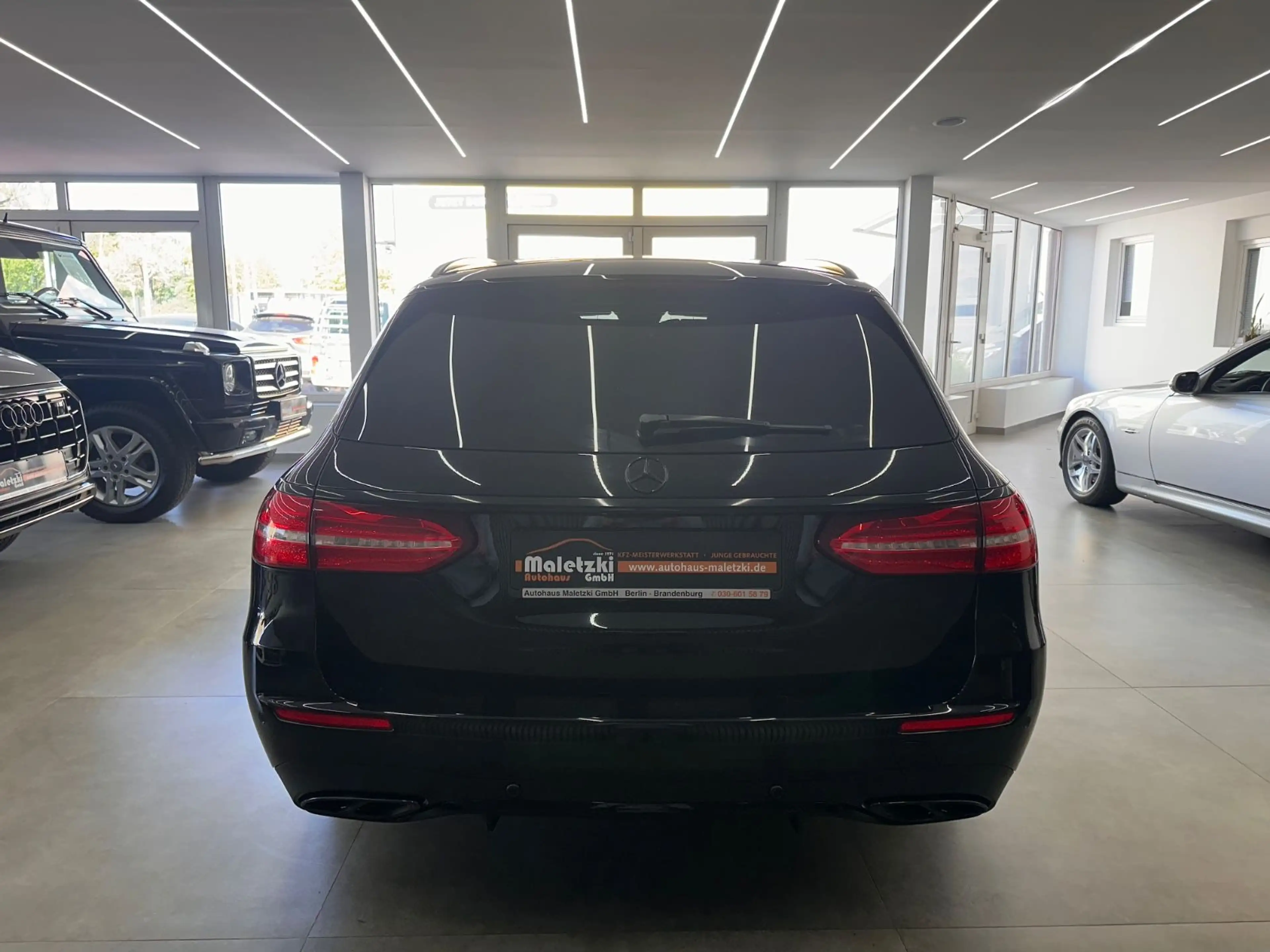 Mercedes-Benz E 43 AMG 4Matic*Airmatic*NightPaket*Kamera*MBUX* — photo 5