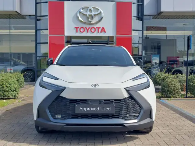 Toyota C-HR view 7