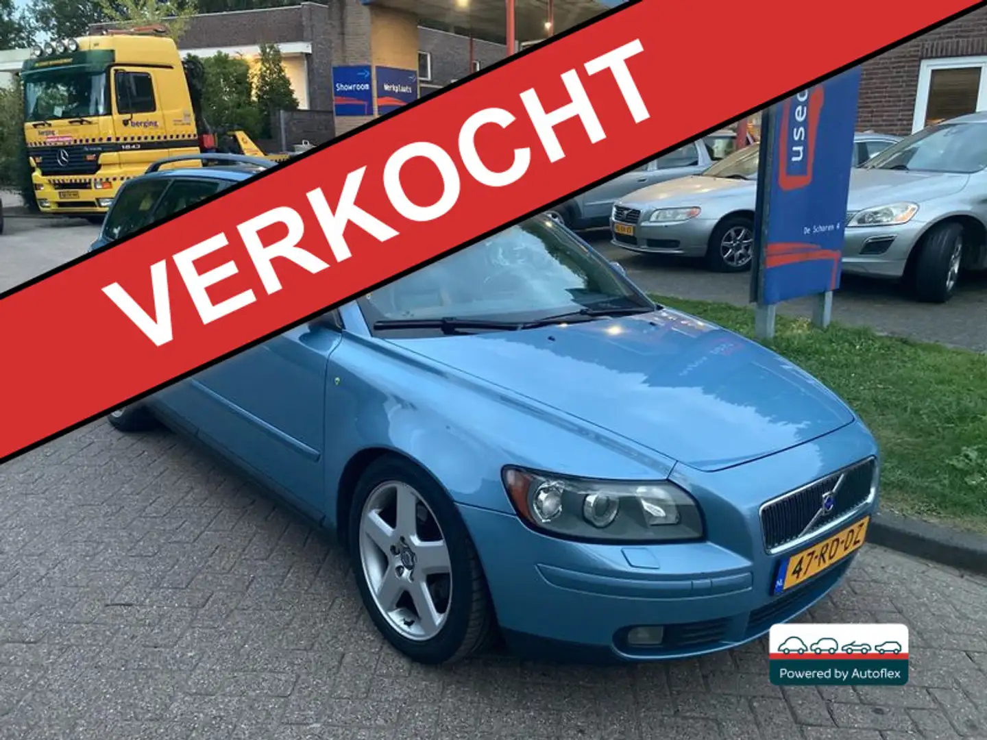 Volvo V50 2.4i 170PK Geartronic automaat Blauw - 1