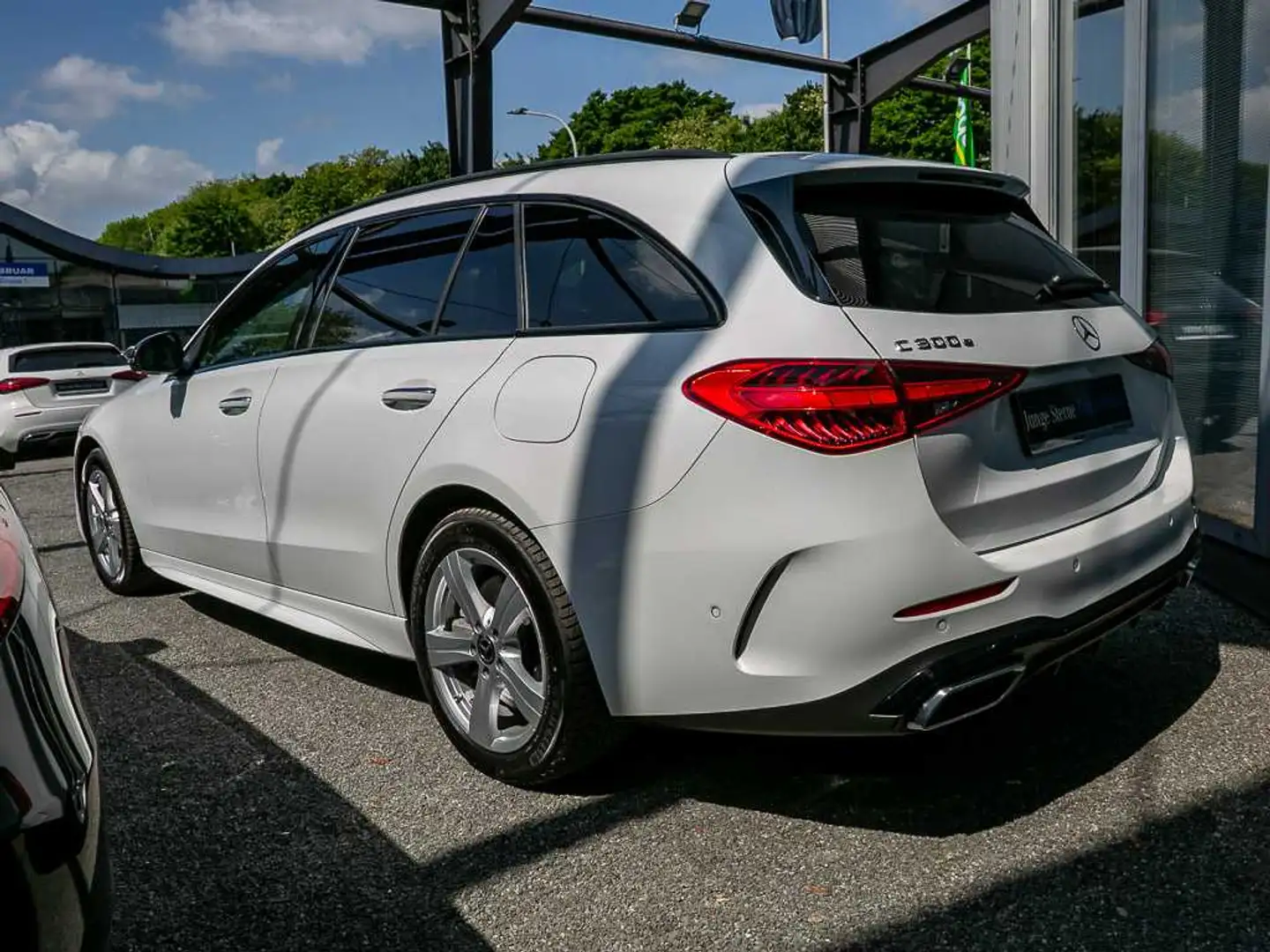 Mercedes-Benz C 300 Te AMG LINE PREMIUM AHK NIGHT 360° MEMORY Weiß - 2