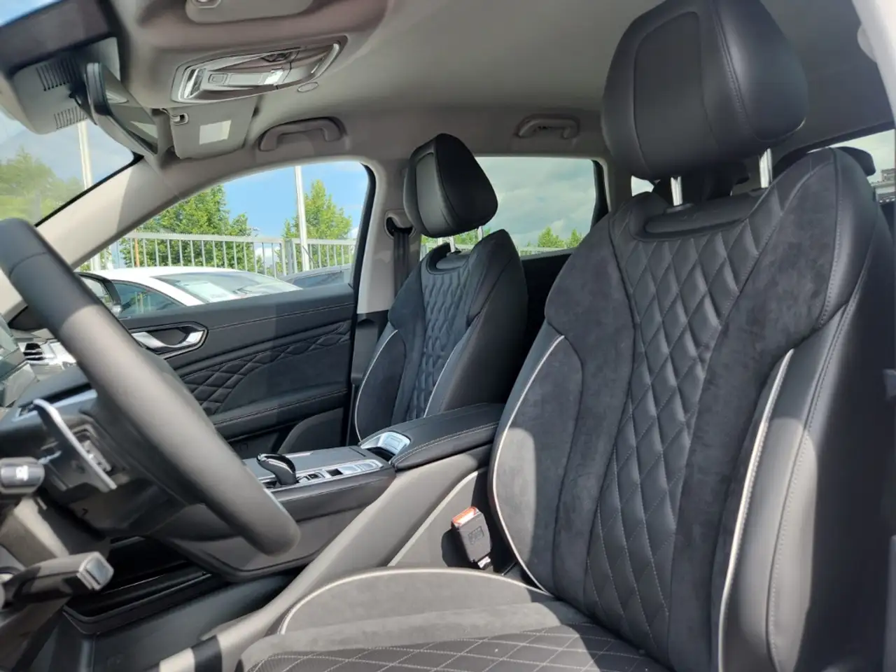 GWM WEY 03 Luxury Head-Up Sitzklima Infinity Parkassist 8