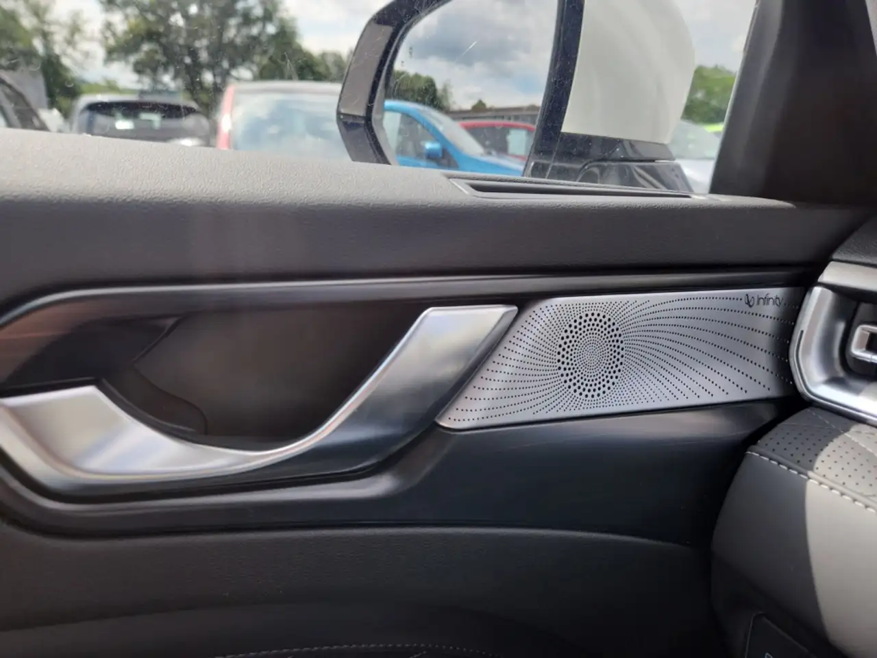 GWM WEY 03 Luxury Head-Up Sitzklima Infinity Parkassist 22