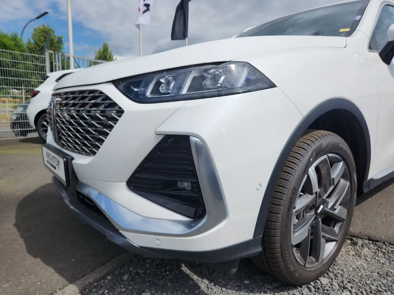 GWM WEY 03 Luxury Head-Up Sitzklima Infinity Parkassist 6