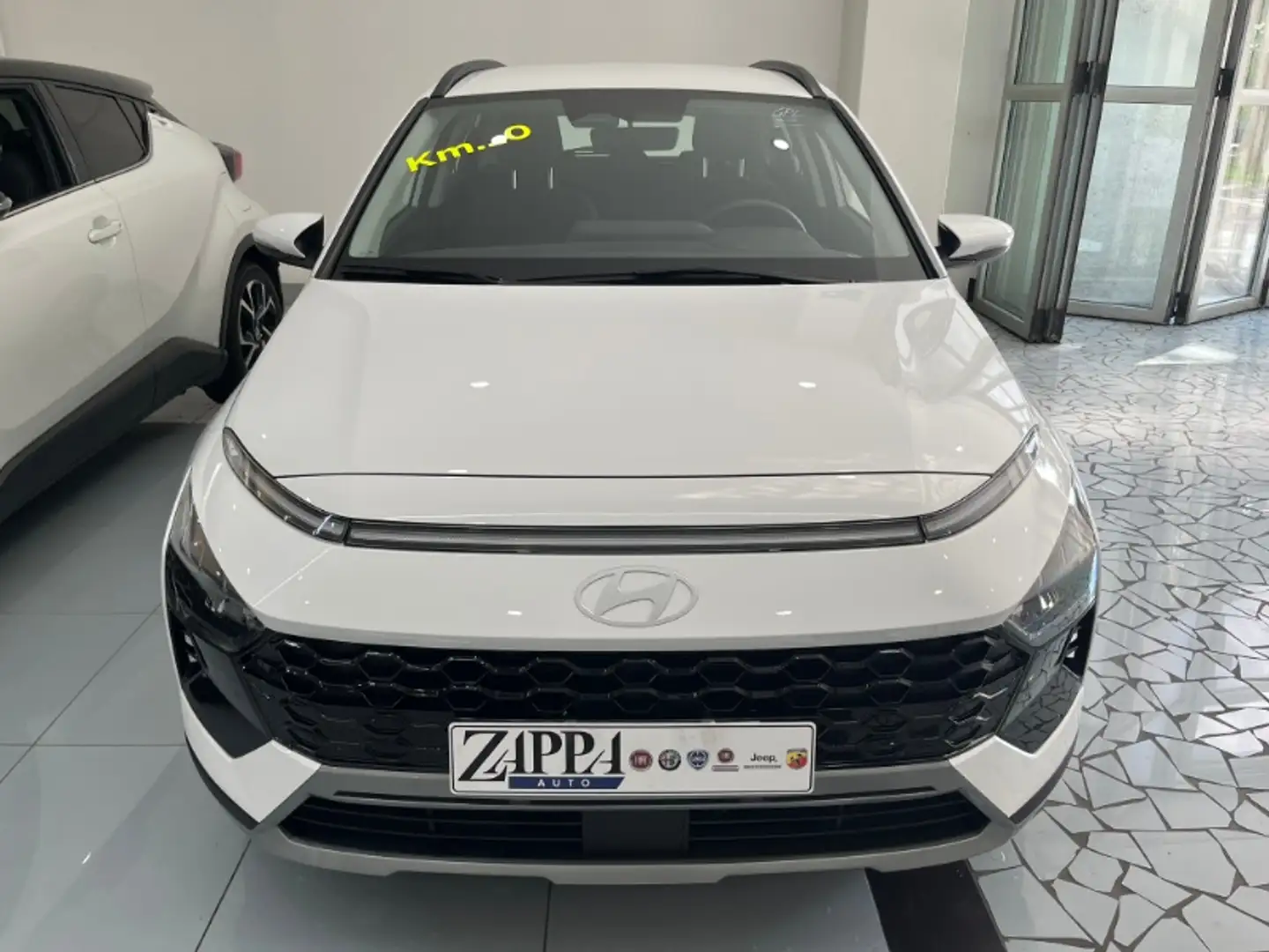 Hyundai BAYON 1.2 MPI XLine Blanc - 2