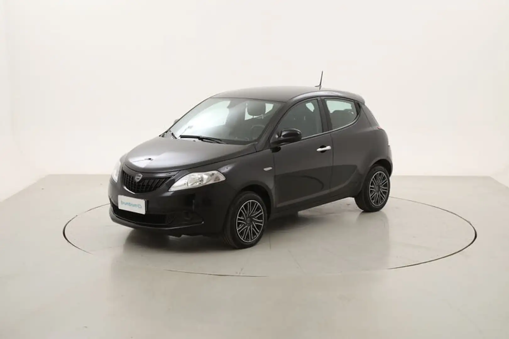 Lancia Ypsilon Hybrid Oro 1.0 Mild Hybrid 69CV Nero - 1