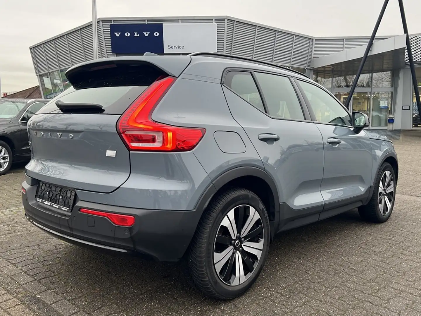 Volvo XC40 T5 Plug-In Hybrid (262 PS) AG7|Ultimate Gris - 2