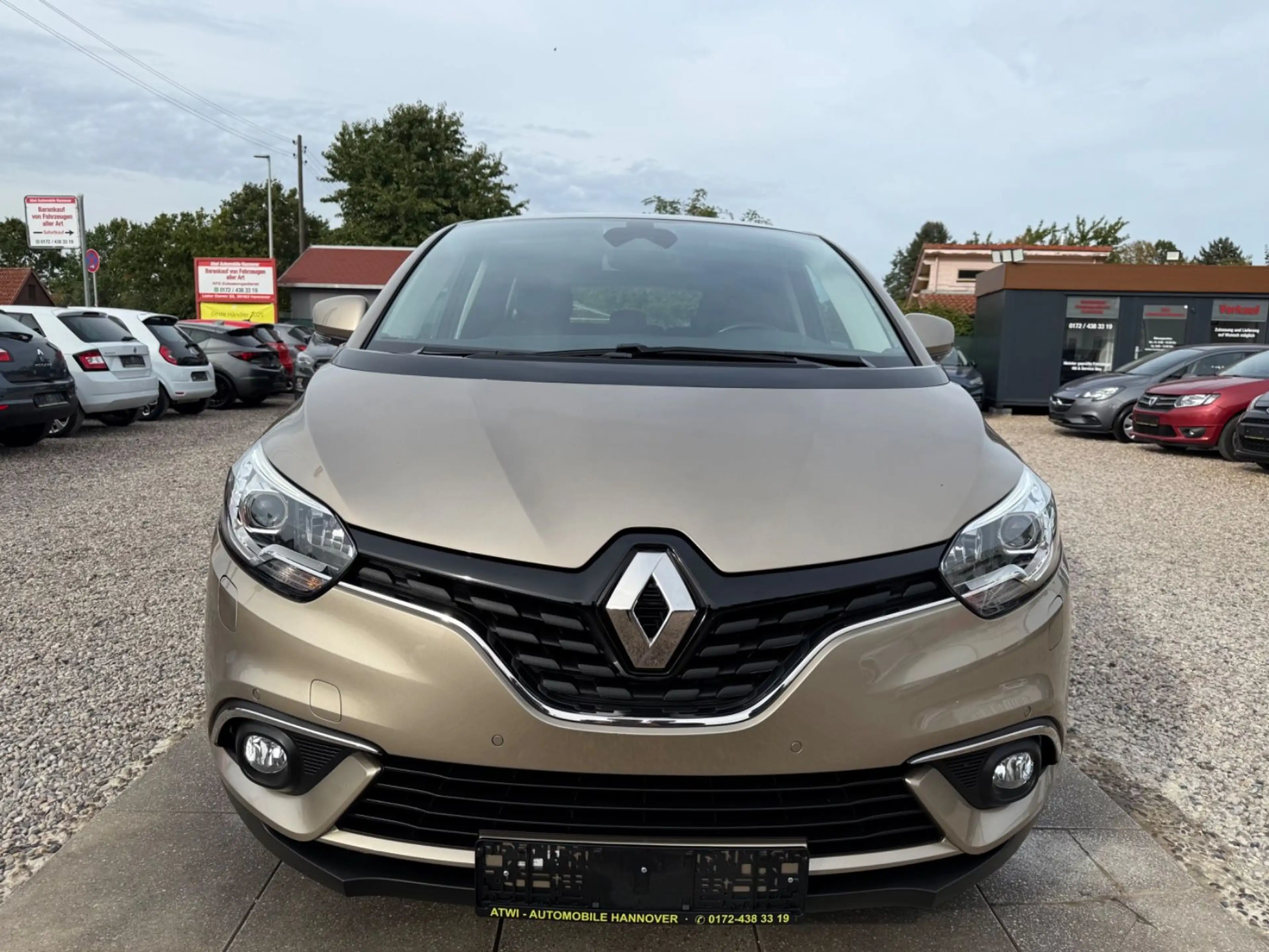 Renault Scenic IV Experience HU Neu Inspektion neu — photo 2