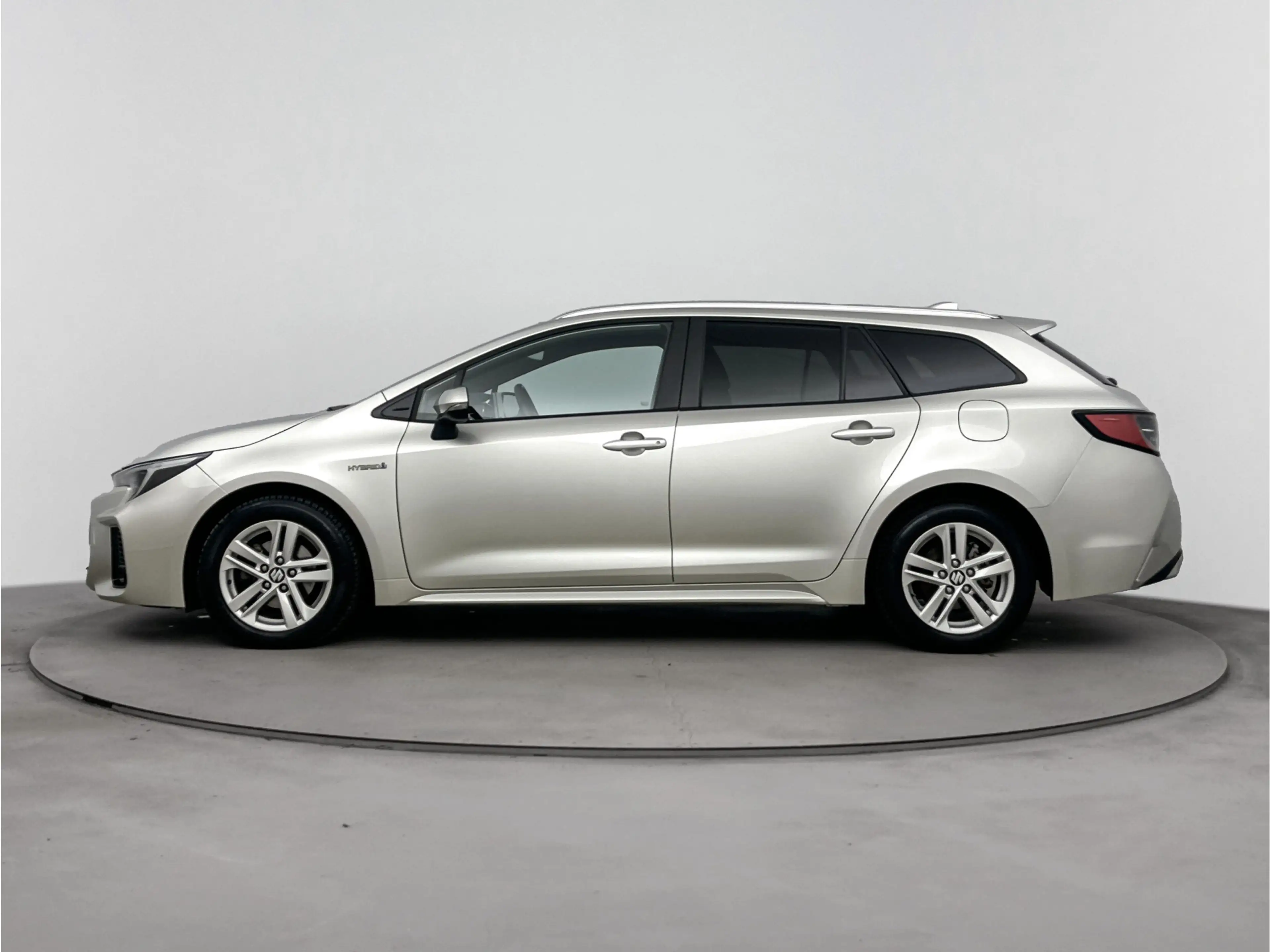 Suzuki Swace 1.8 Hybrid Select Limited Navi | Lichtmetalen Velg — photo 3