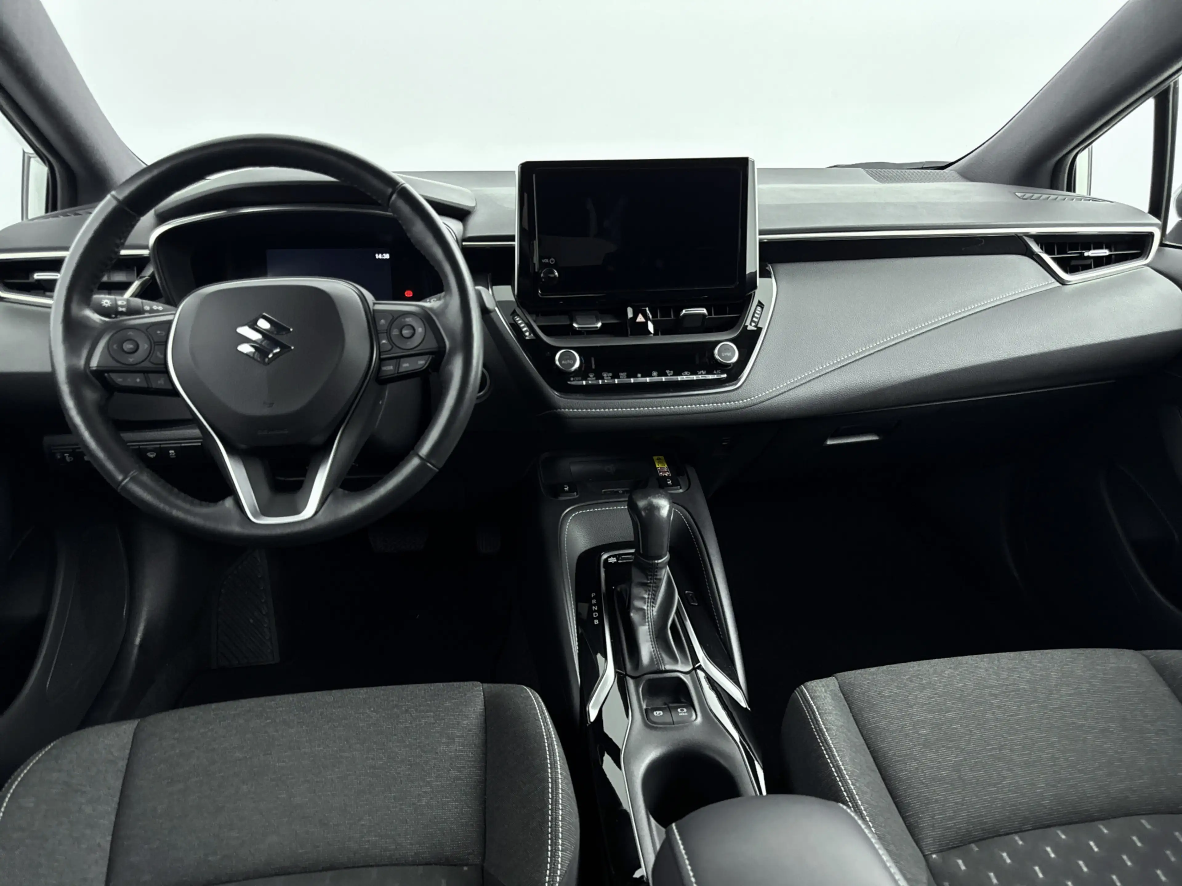 Suzuki Swace 1.8 Hybrid Select Limited Navi | Lichtmetalen Velg — photo 5