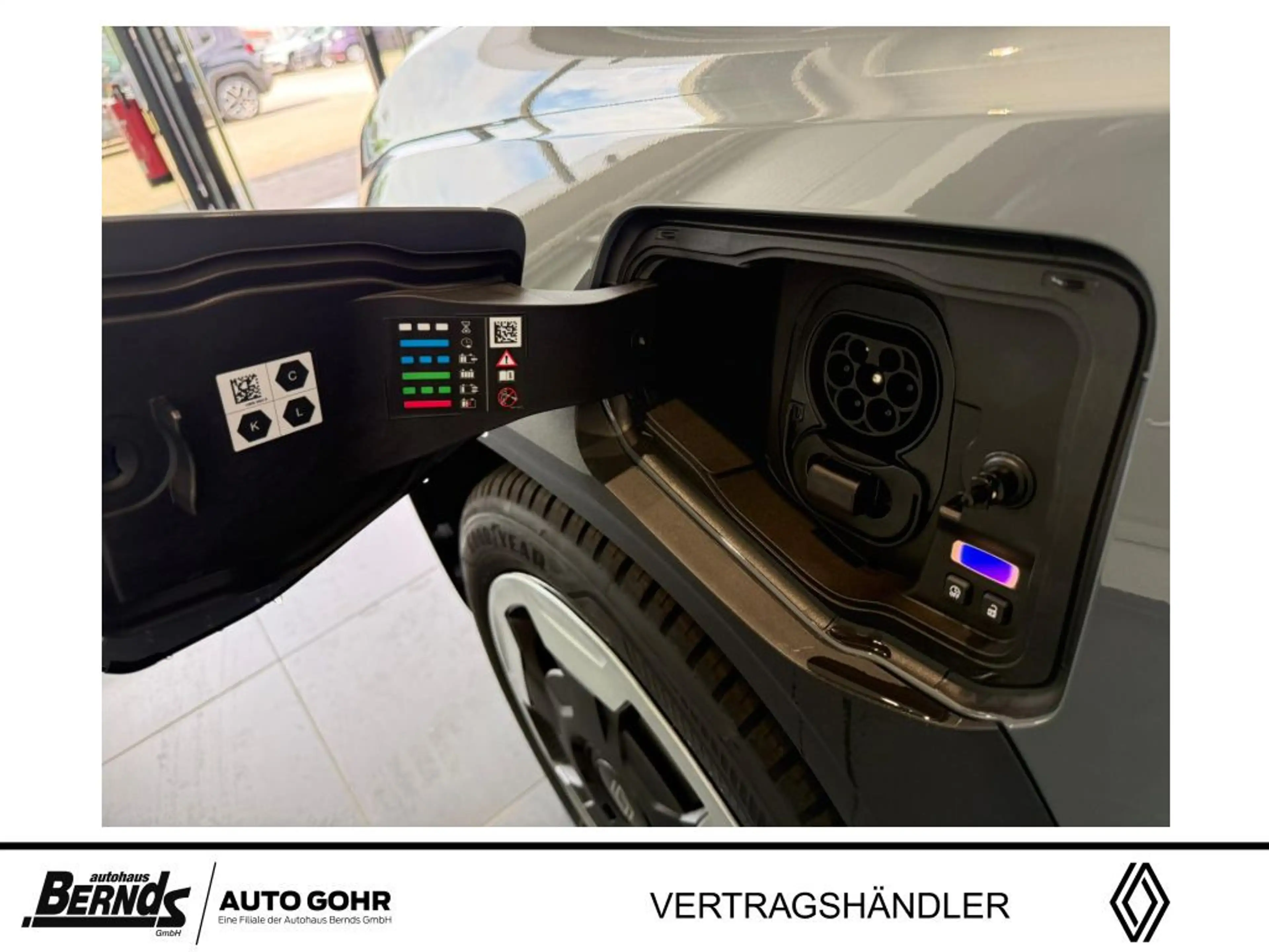 Renault R 4 E-Tech Evolution SHZ Carplay Allwetter Rückfahrkam — photo 10