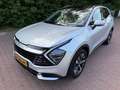 Kia Sportage 1.6 T HYBRIDE DYNAMIC PLUS LINE/THAAK/PANO/LED/GAR Grijs - thumbnail 3