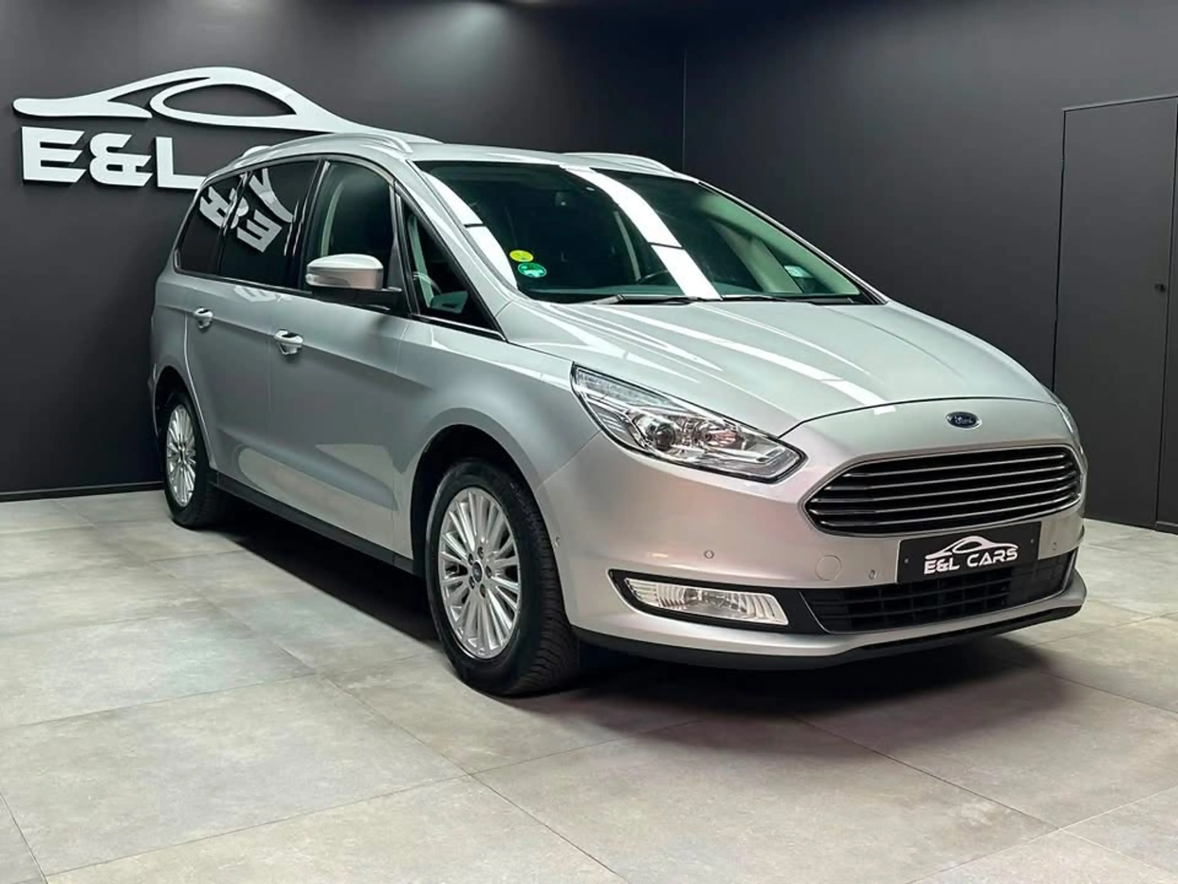 Ford Galaxy Galaxy 2.0 TDCi Titanium 7 places **12 mois de garantie** — photo 3