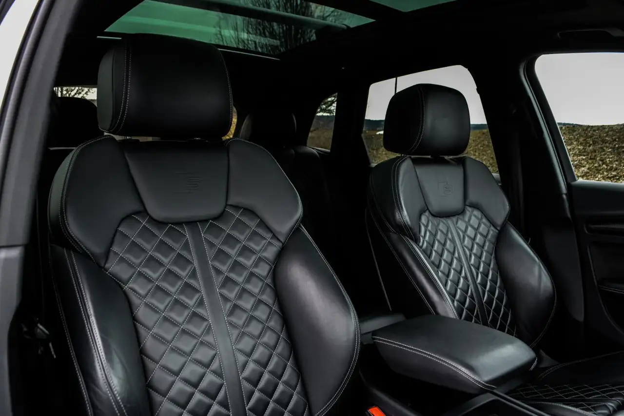 Audi SQ5 снимка Audi SQ5