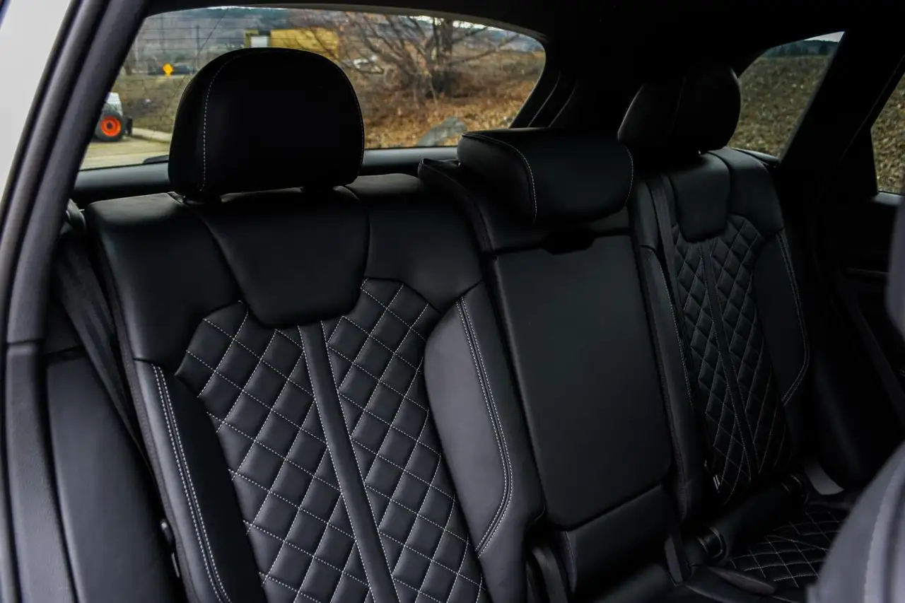 Audi SQ5 снимка Audi SQ5