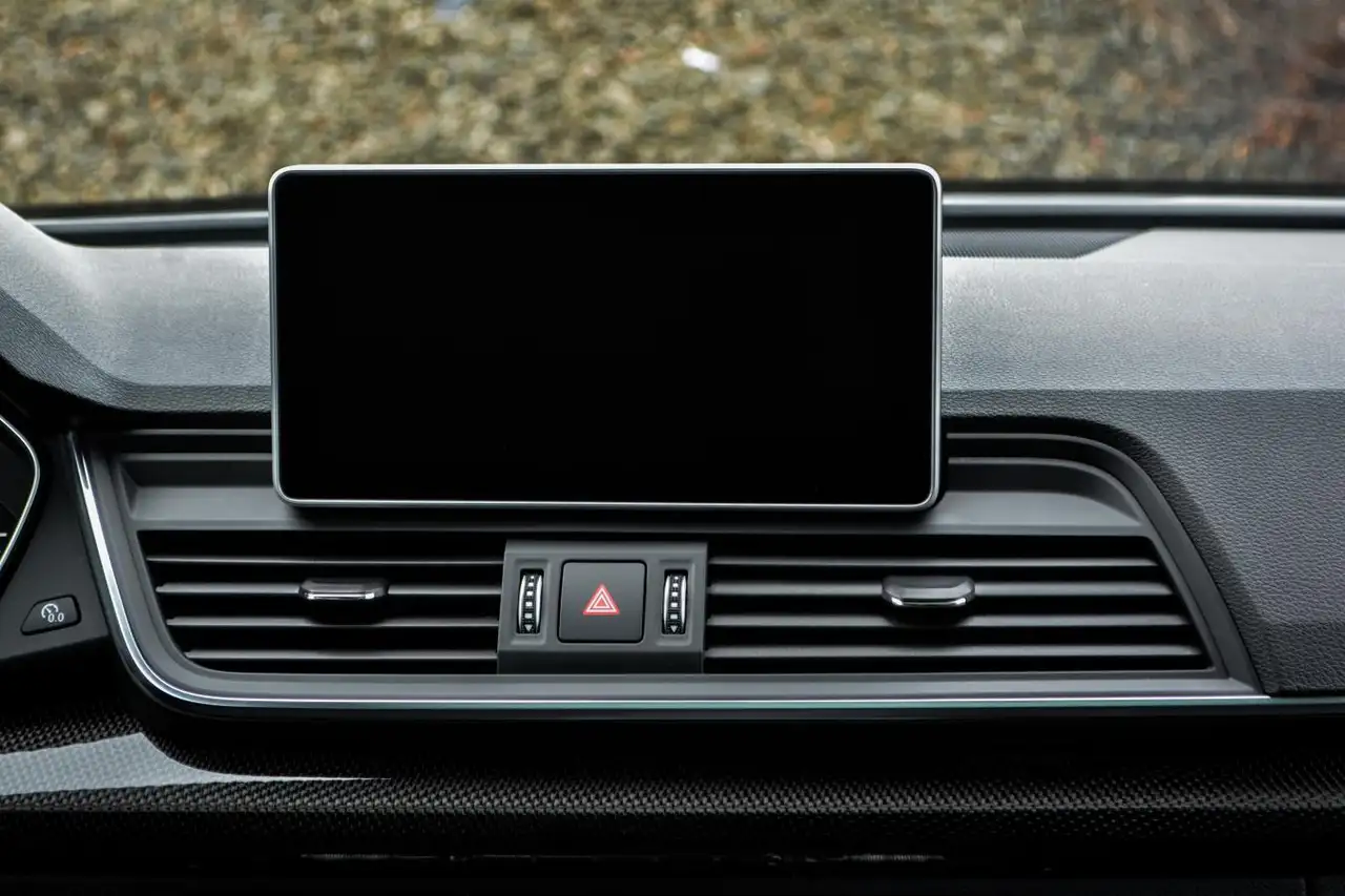 Audi SQ5 снимка Audi SQ5