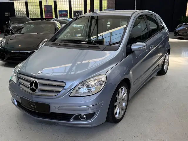 Mercedes-Benz B 200 /SHZ/Automatik/Klima/TÜV