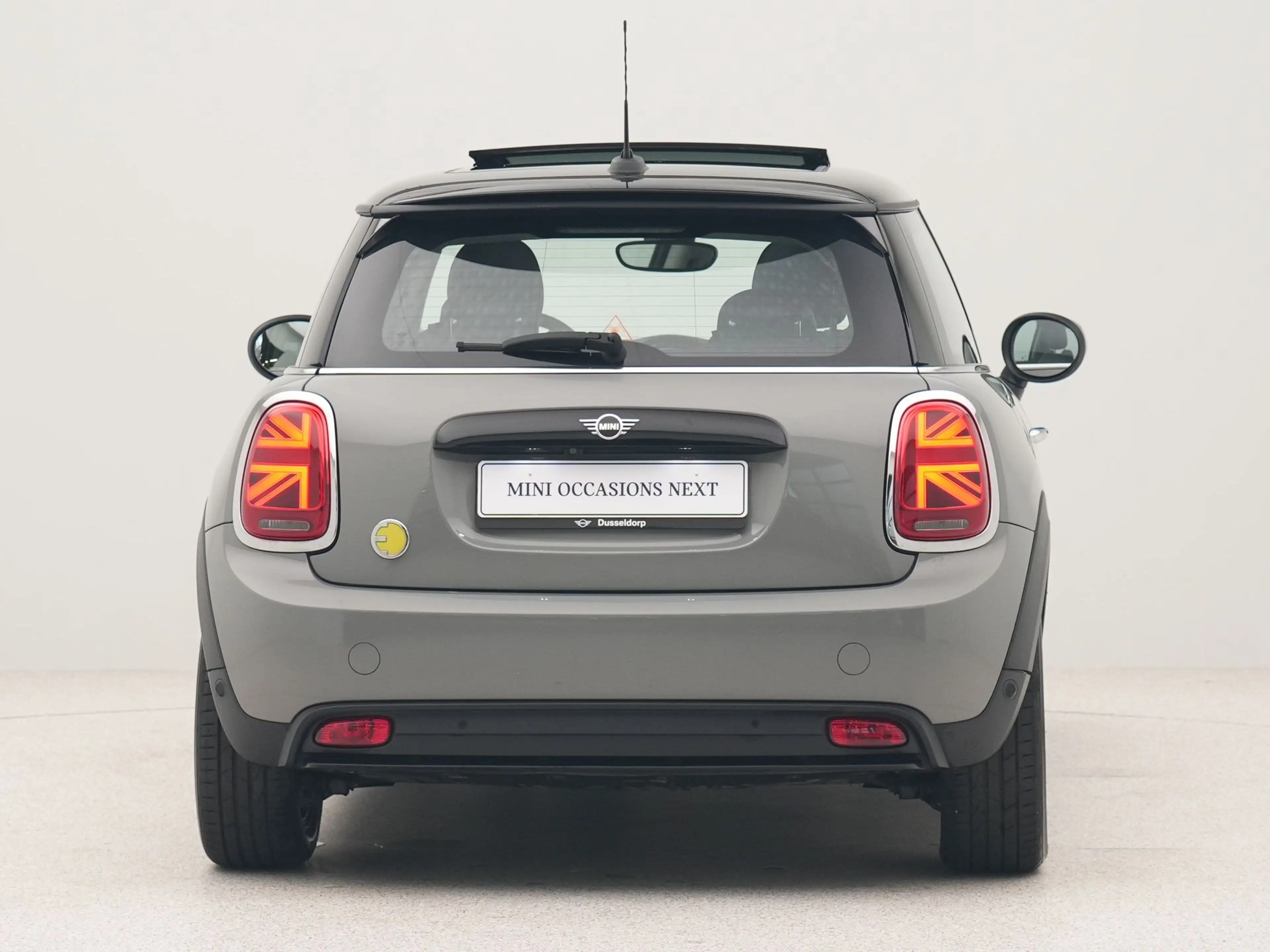 MINI Others Electric 3-deurs Classic — photo 9
