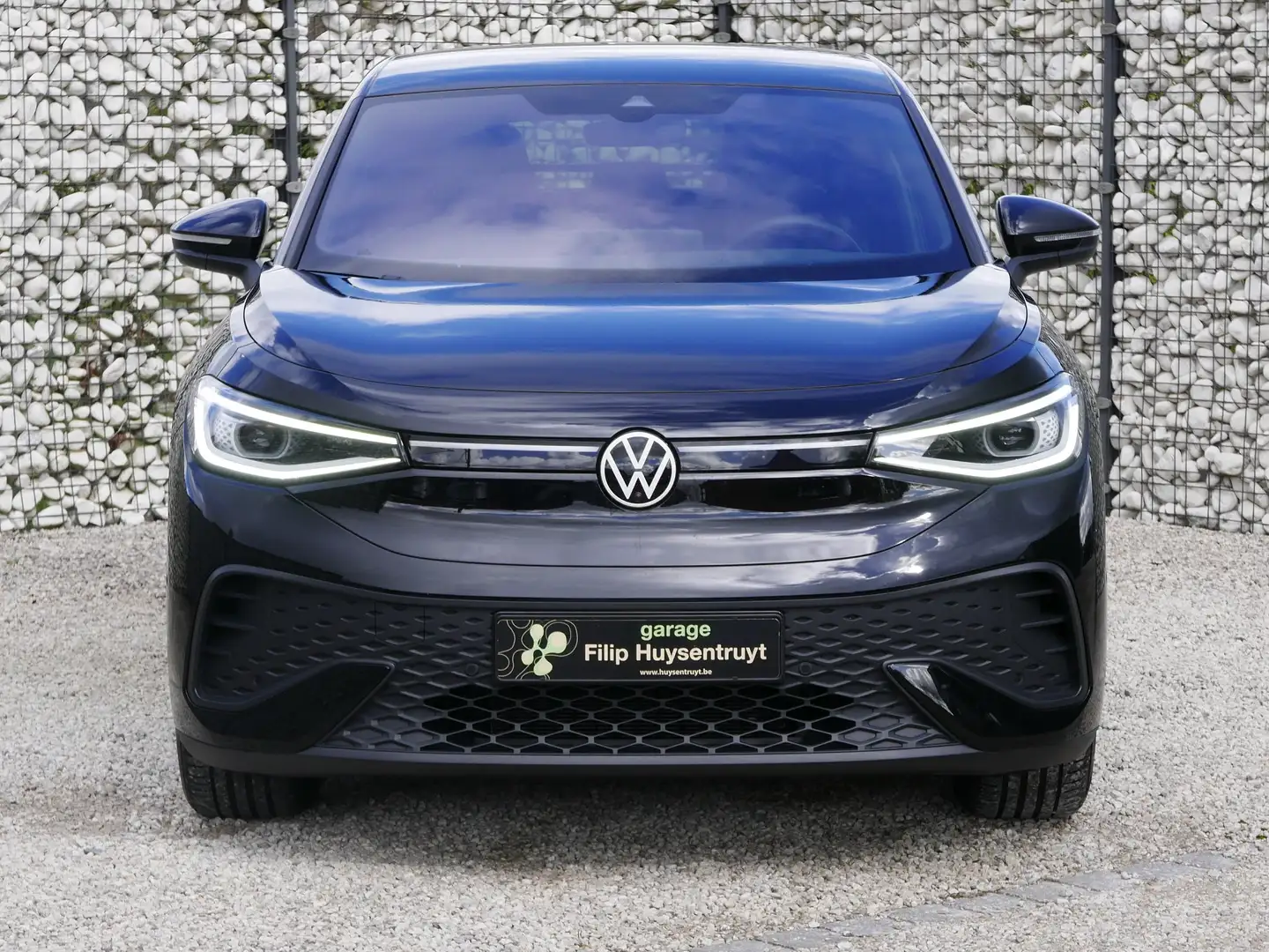 Volkswagen ID.5 77 kWh Pro + Pano - Leds - Navi - Hud Černá - 2