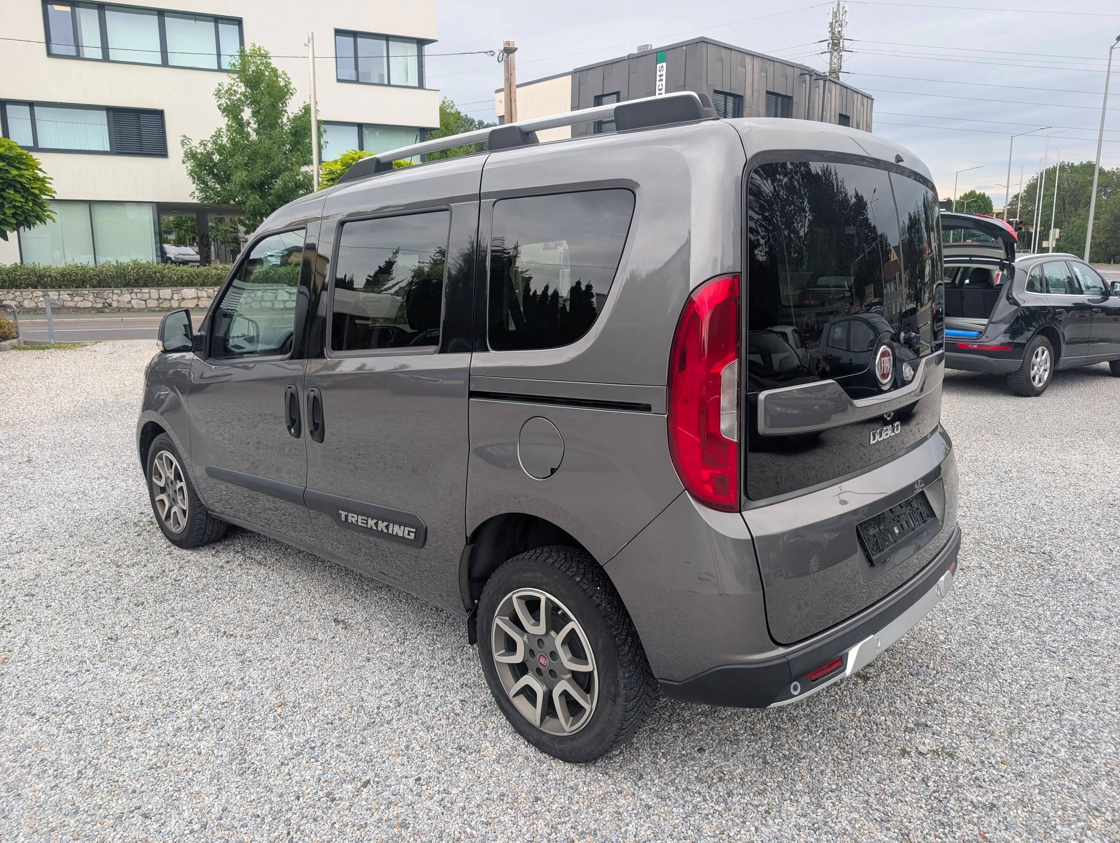 Fiat Doblo Trekking — photo 3