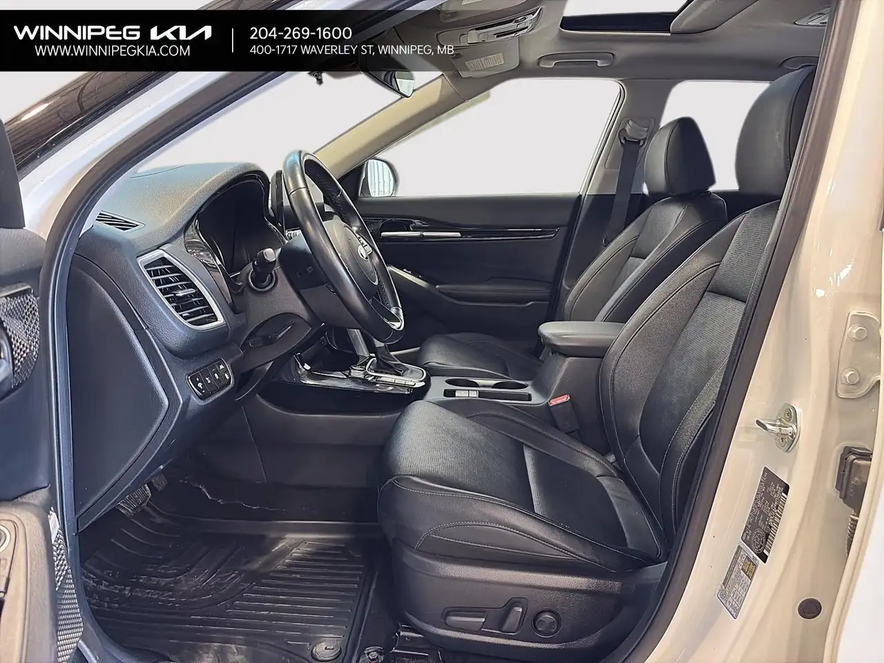 Kia Seltos снимка Kia Seltos