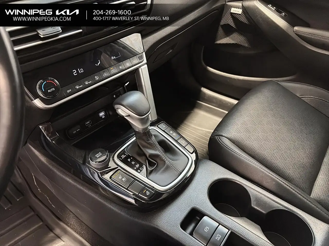 Kia Seltos снимка Kia Seltos
