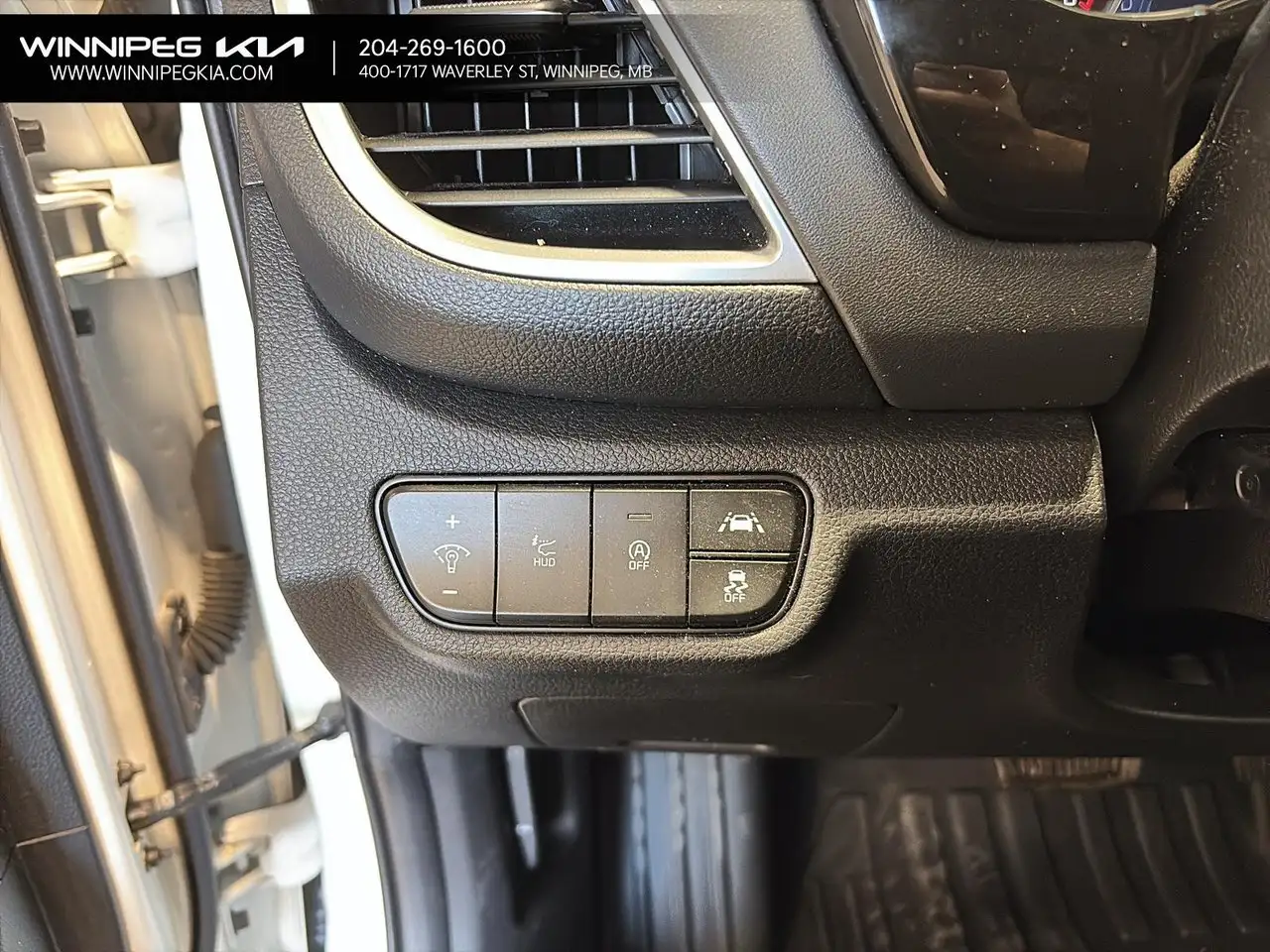 Kia Seltos снимка Kia Seltos