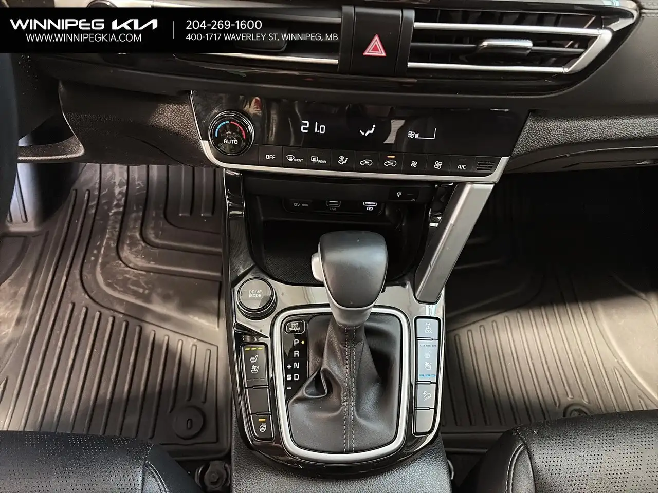Kia Seltos снимка Kia Seltos